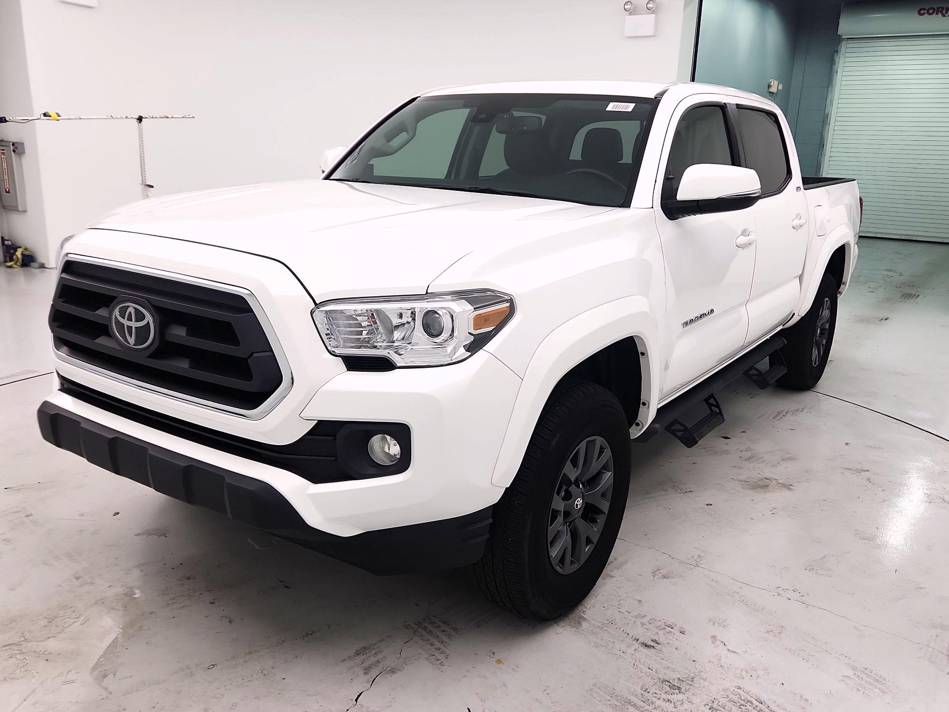 Thumbnail: 2023 Toyota Tacoma - 3