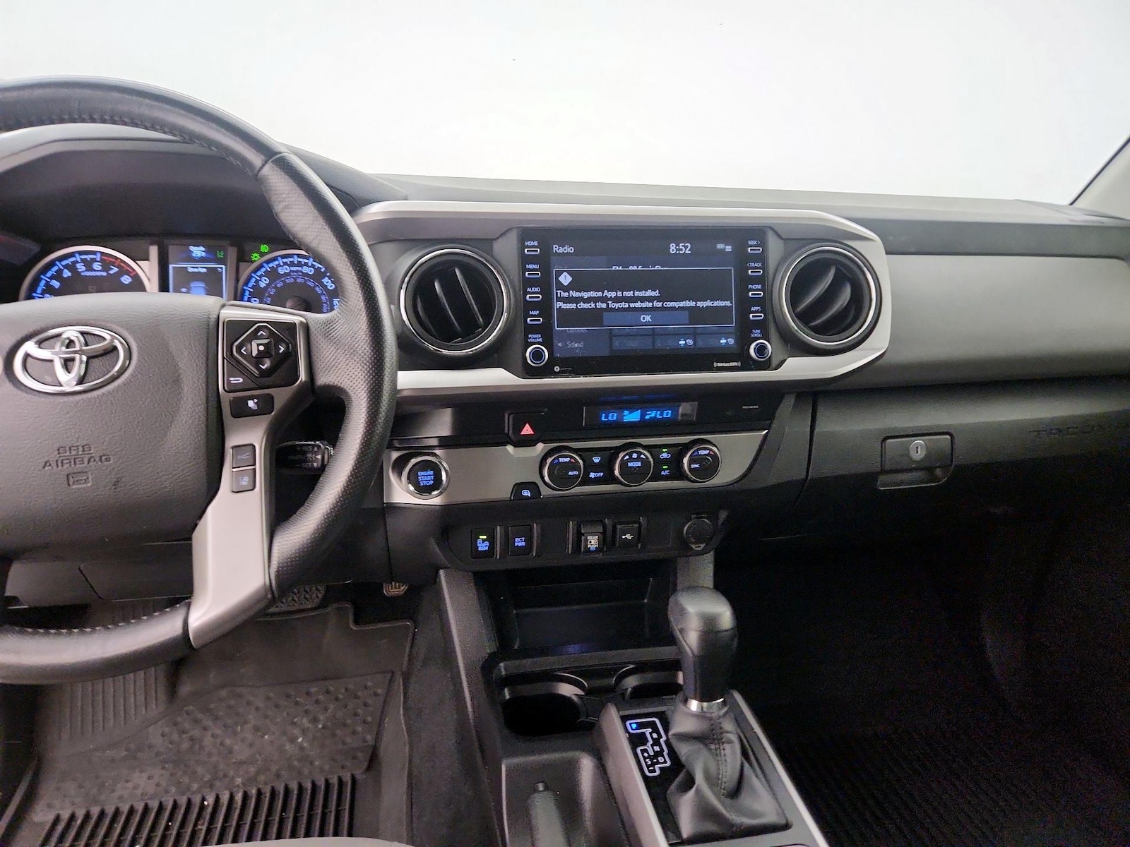 2023 Toyota Tacoma SR5 - Photo 8