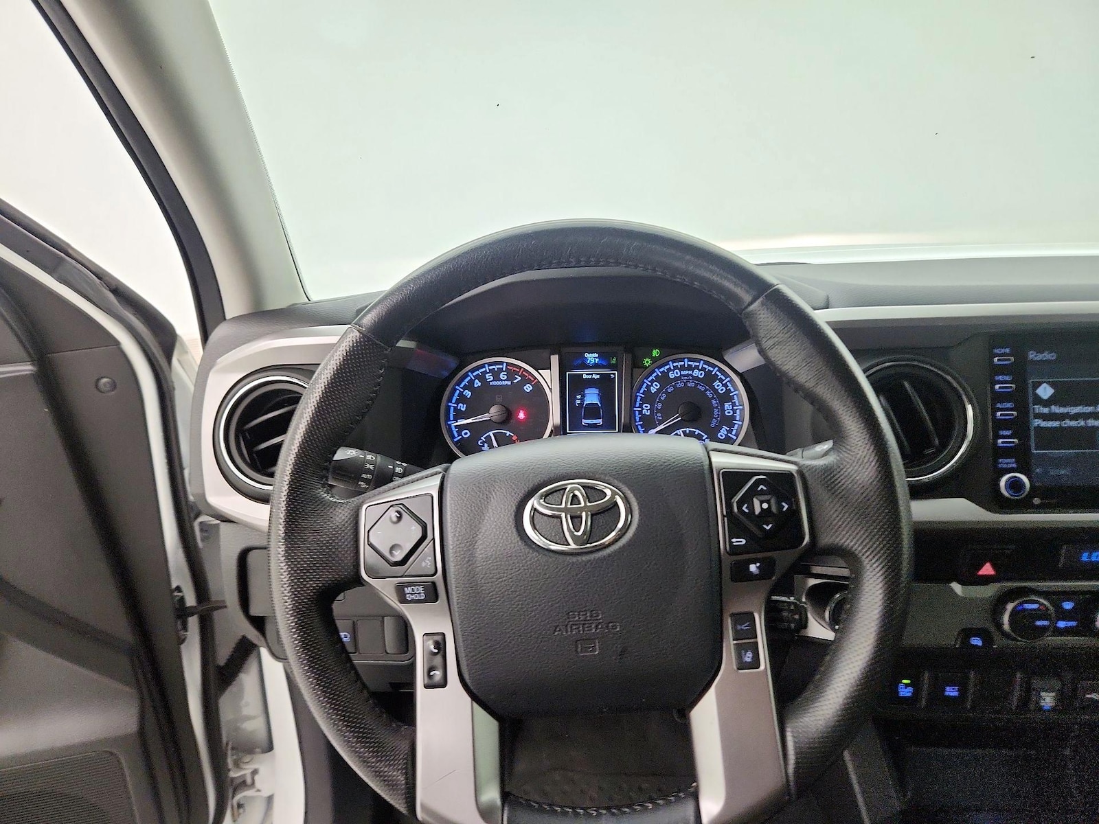 2023 Toyota Tacoma SR5 - Photo 9
