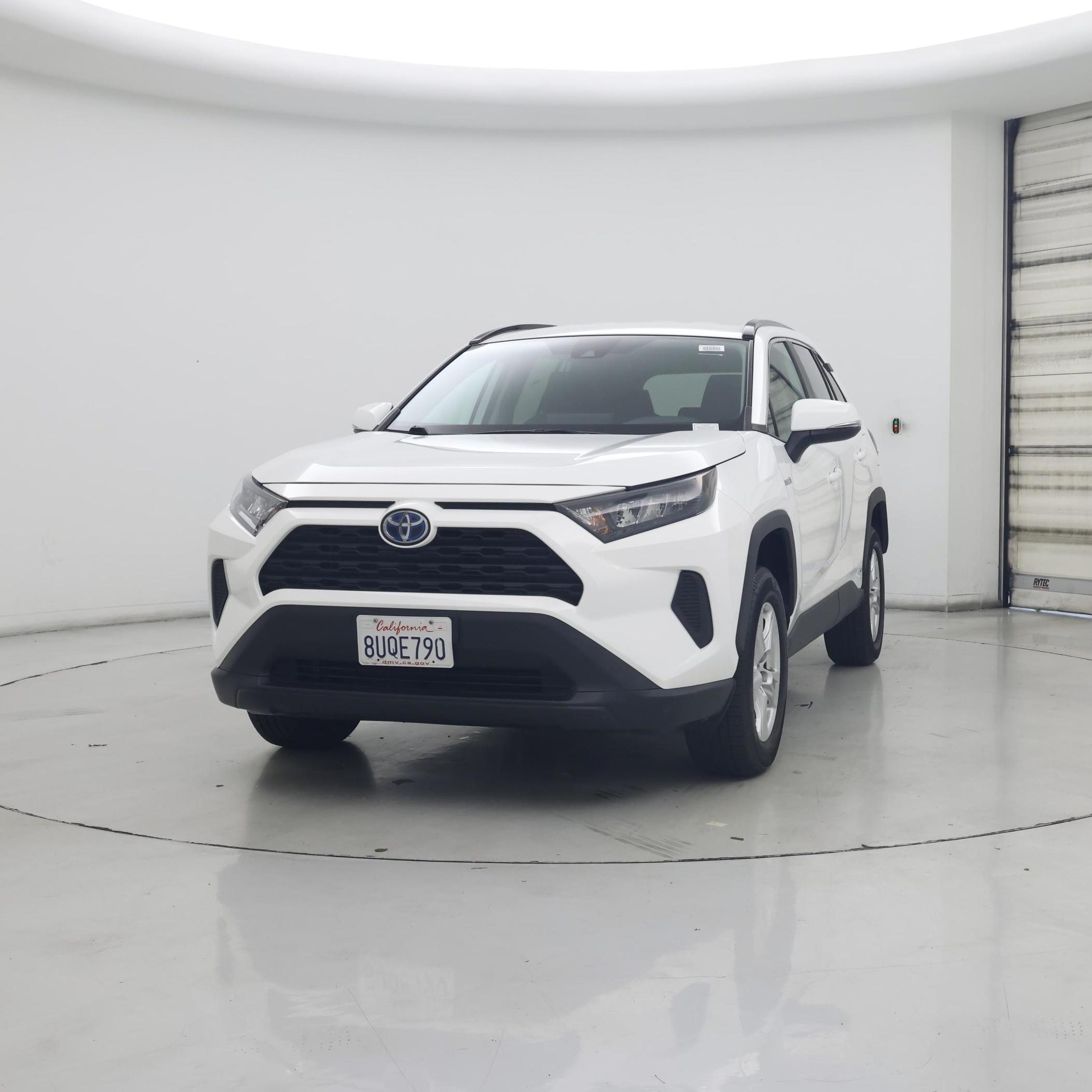 Thumbnail: 2021 Toyota RAV4 - 4
