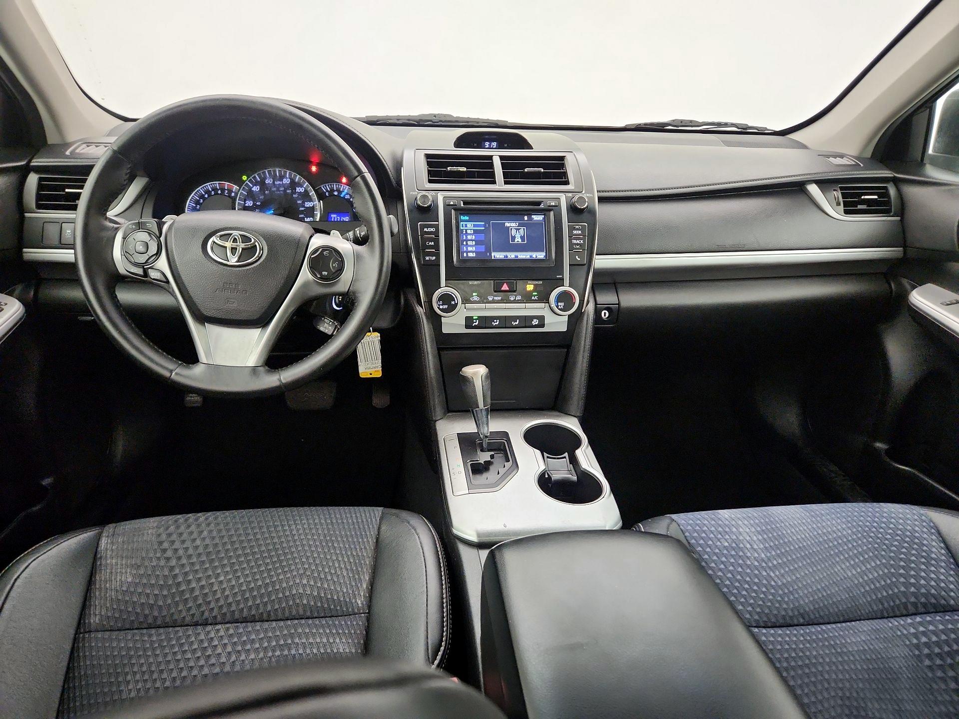 Thumbnail: 2014 Toyota Camry - 9