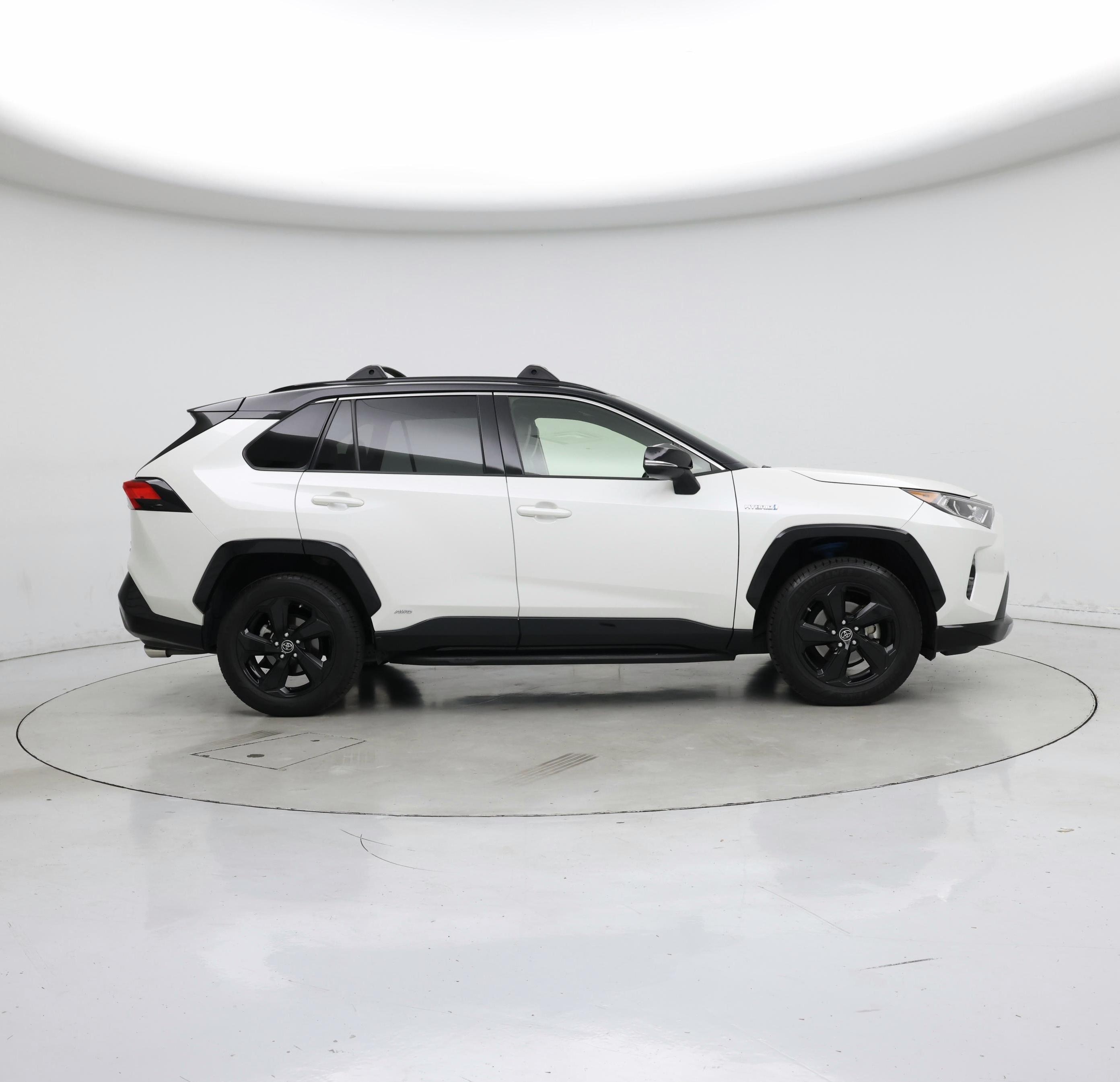 Thumbnail: 2019 Toyota RAV4 - 7