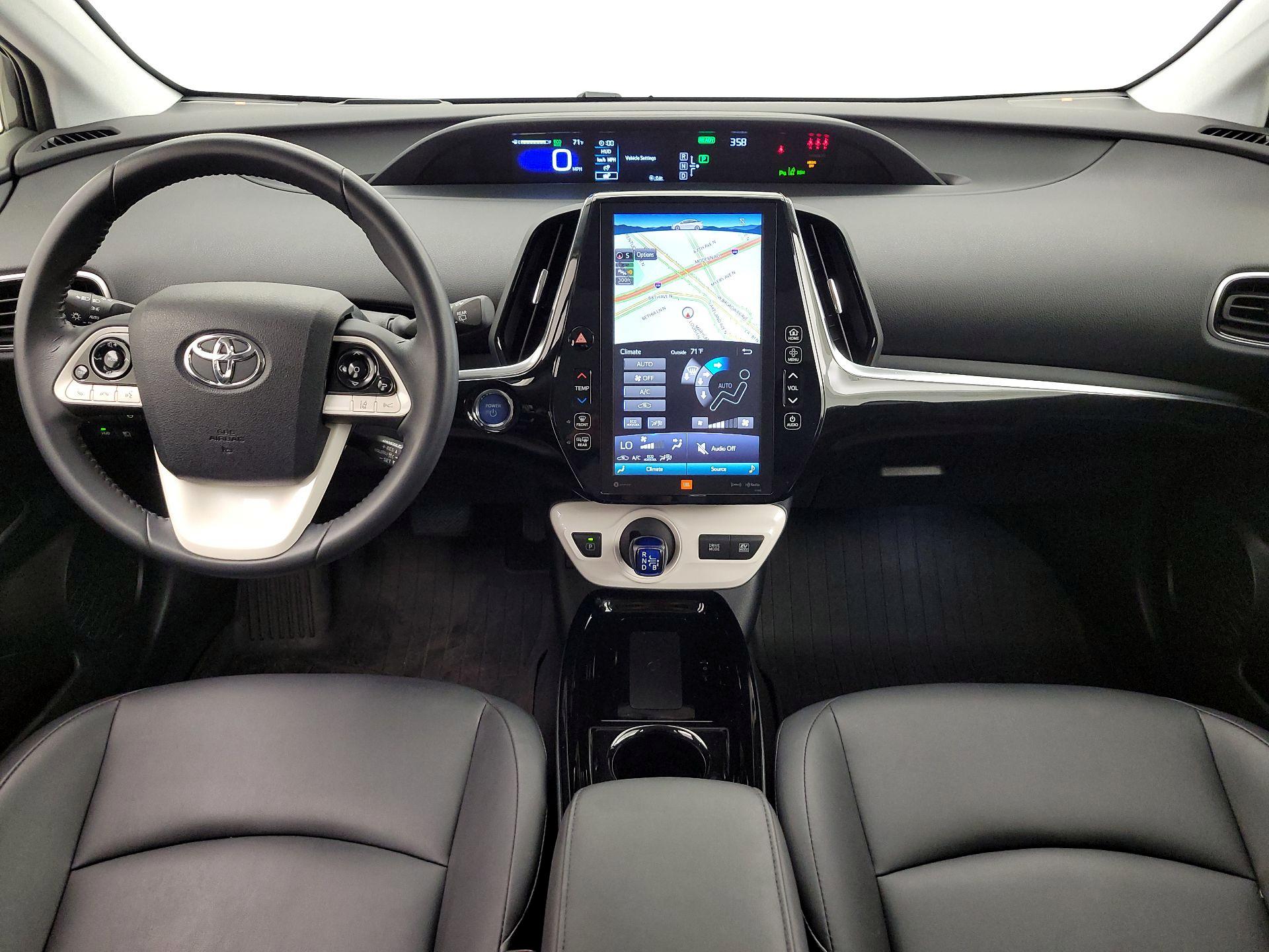 Thumbnail: 2018 Toyota Prius - 9