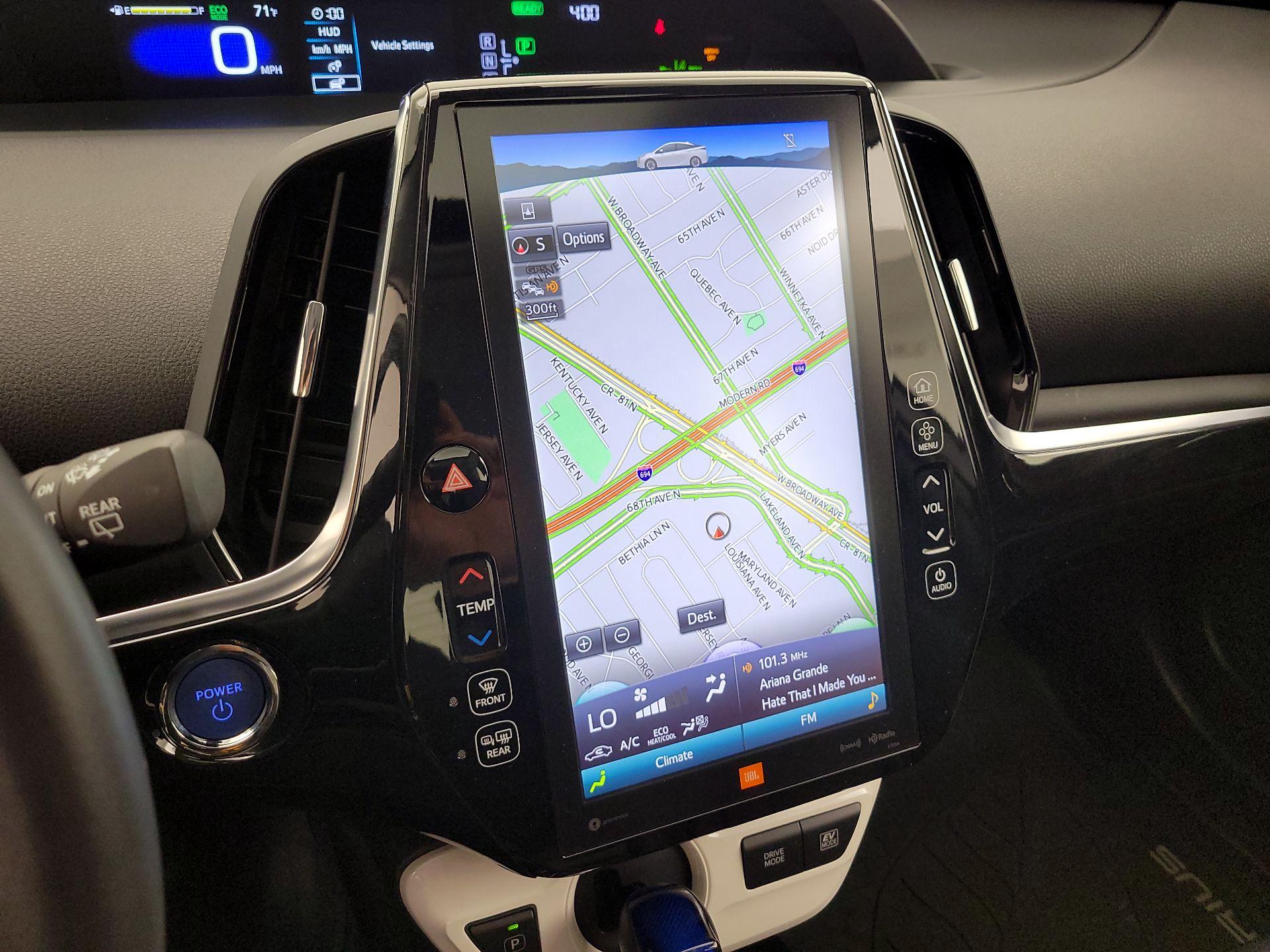 Thumbnail: 2018 Toyota Prius - 14