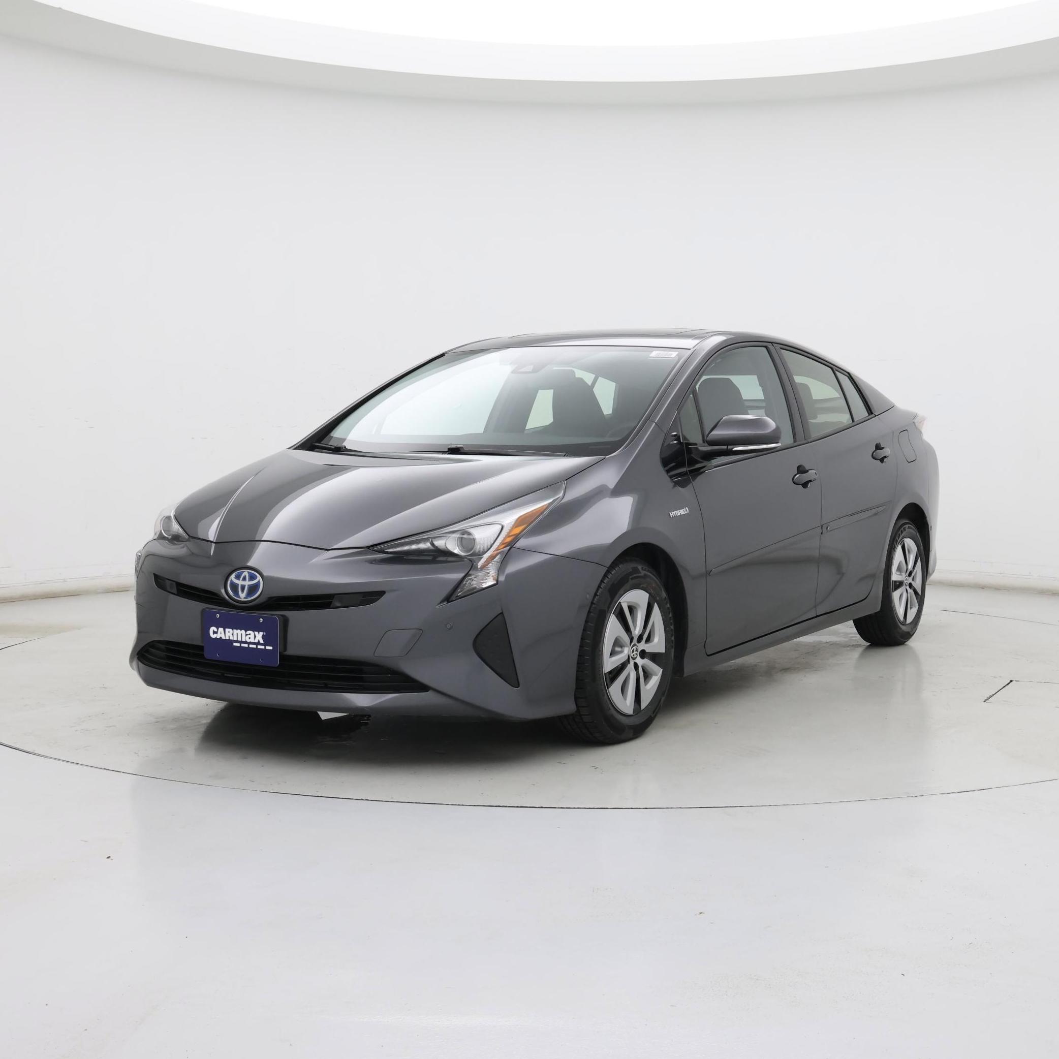 Thumbnail: 2018 Toyota Prius - 4