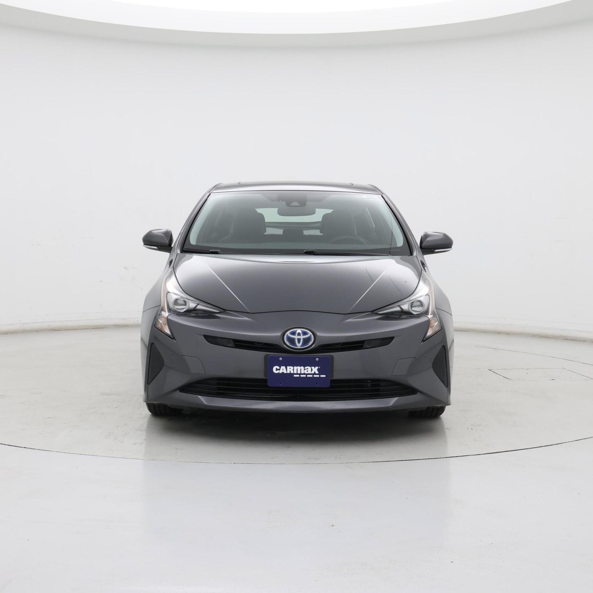 Thumbnail: 2018 Toyota Prius - 5