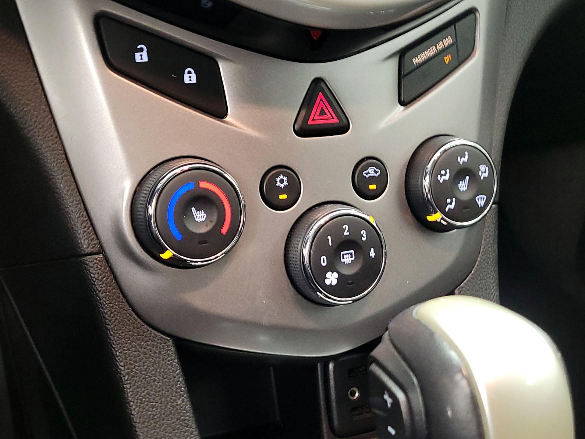 Thumbnail: 2019 Chevrolet Sonic - 16