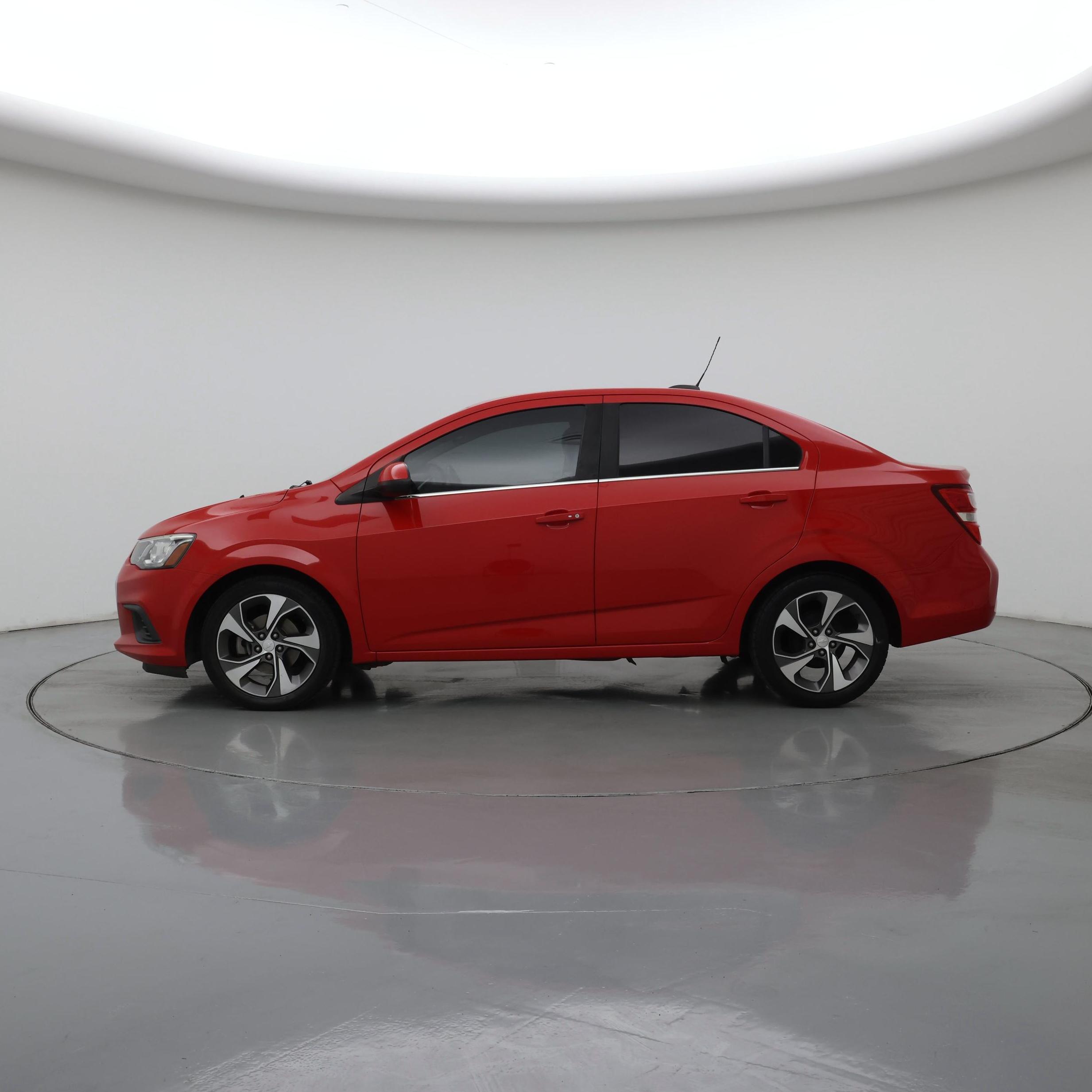 Thumbnail: 2019 Chevrolet Sonic - 3
