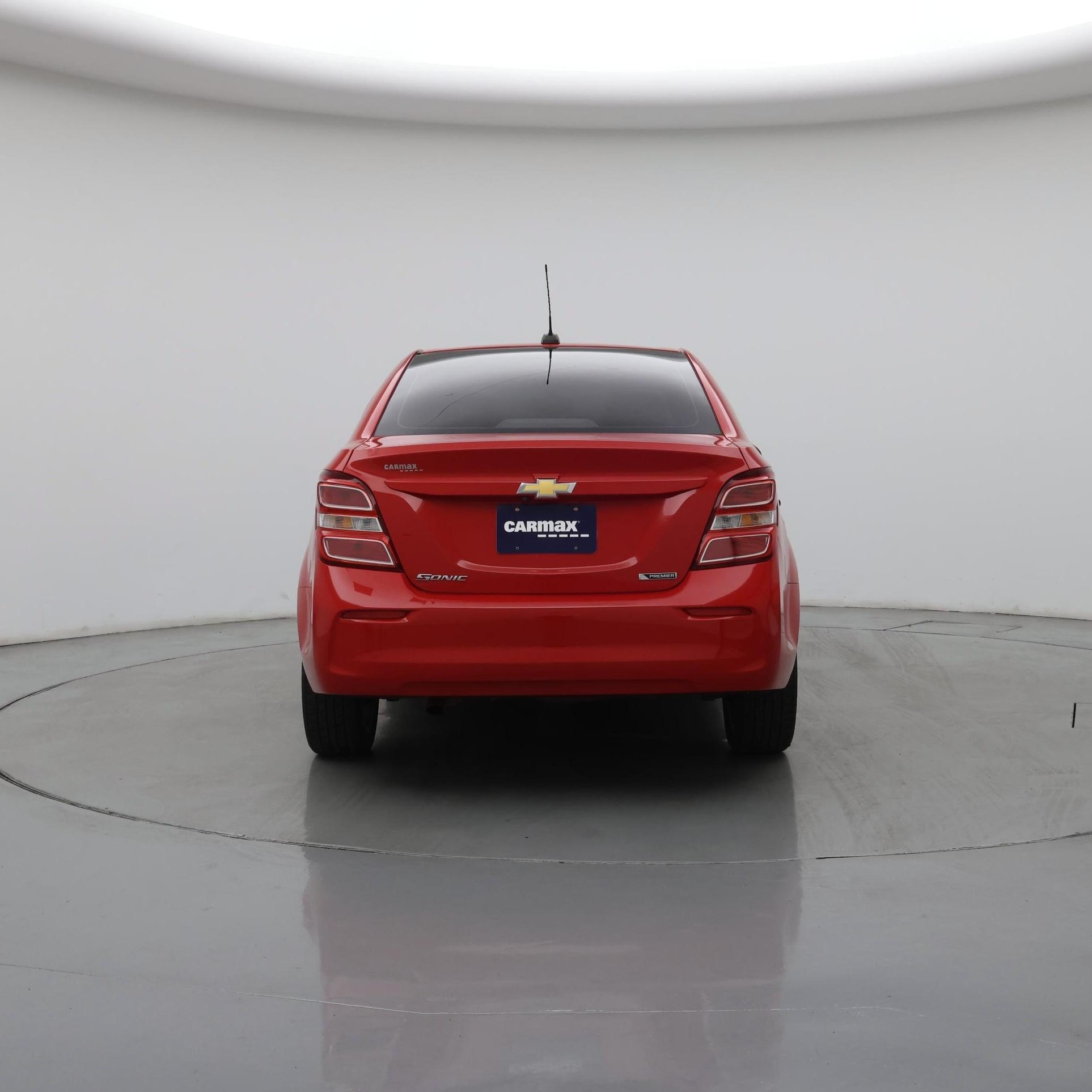 Thumbnail: 2019 Chevrolet Sonic - 6