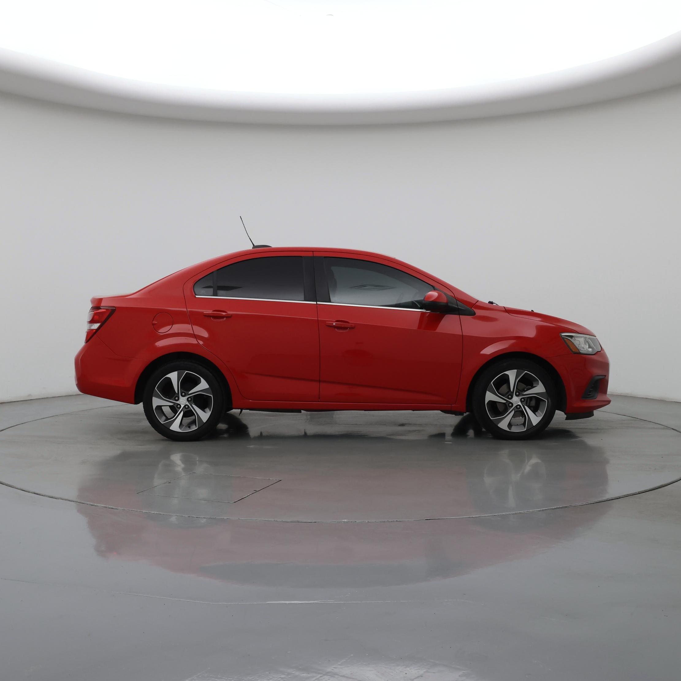 Thumbnail: 2019 Chevrolet Sonic - 7