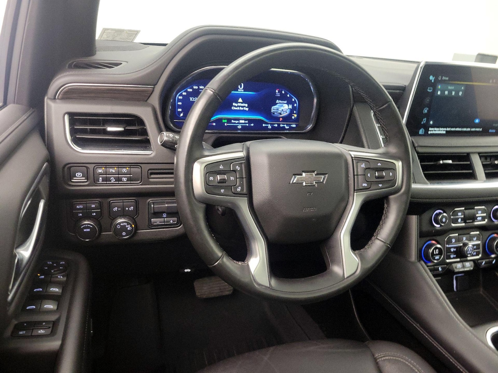 2024 Chevrolet Suburban Z71 - Photo 11