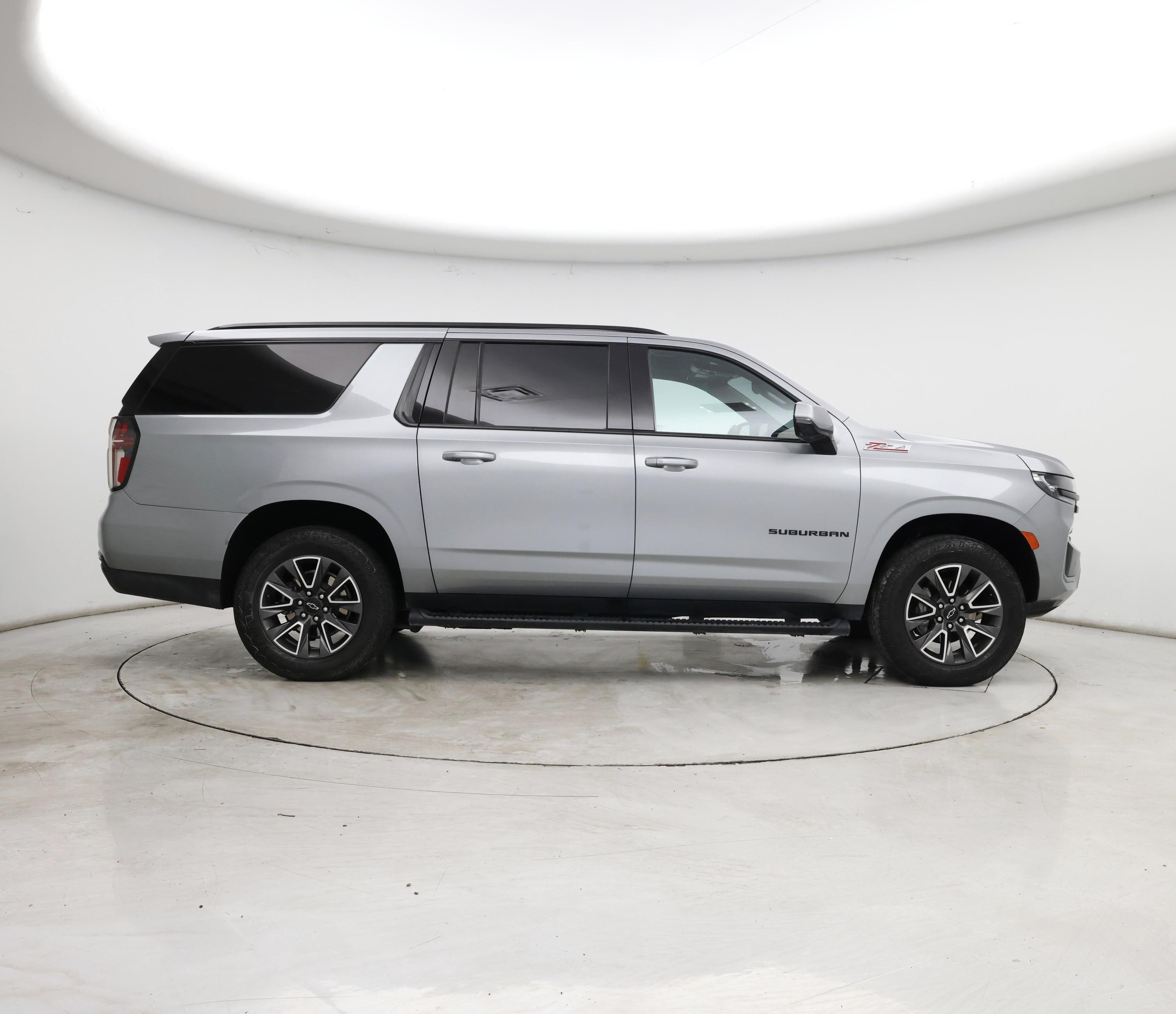 Thumbnail: 2024 Chevrolet Suburban - 7