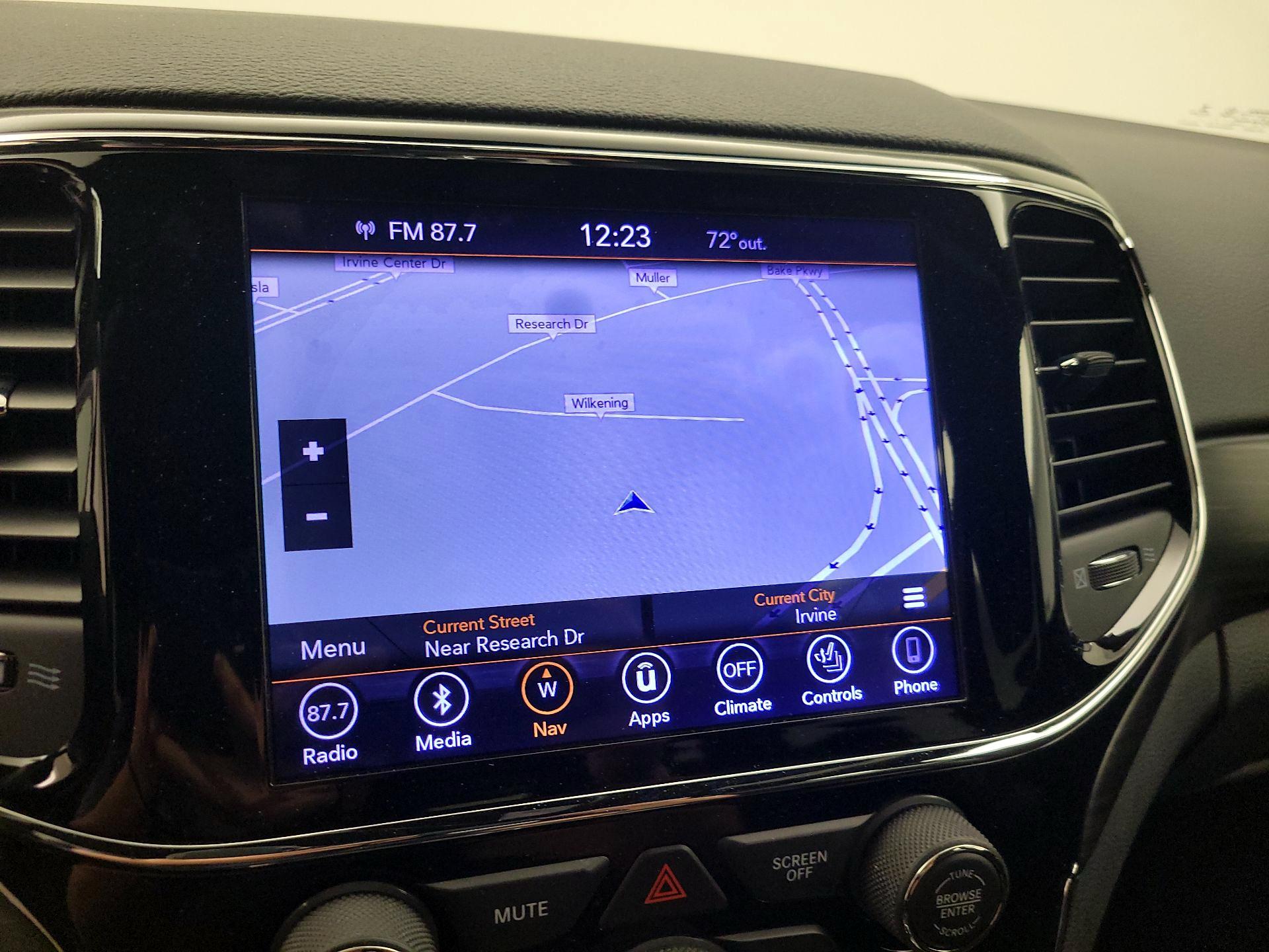 Thumbnail: 2019 Jeep Grand Cherokee - 14