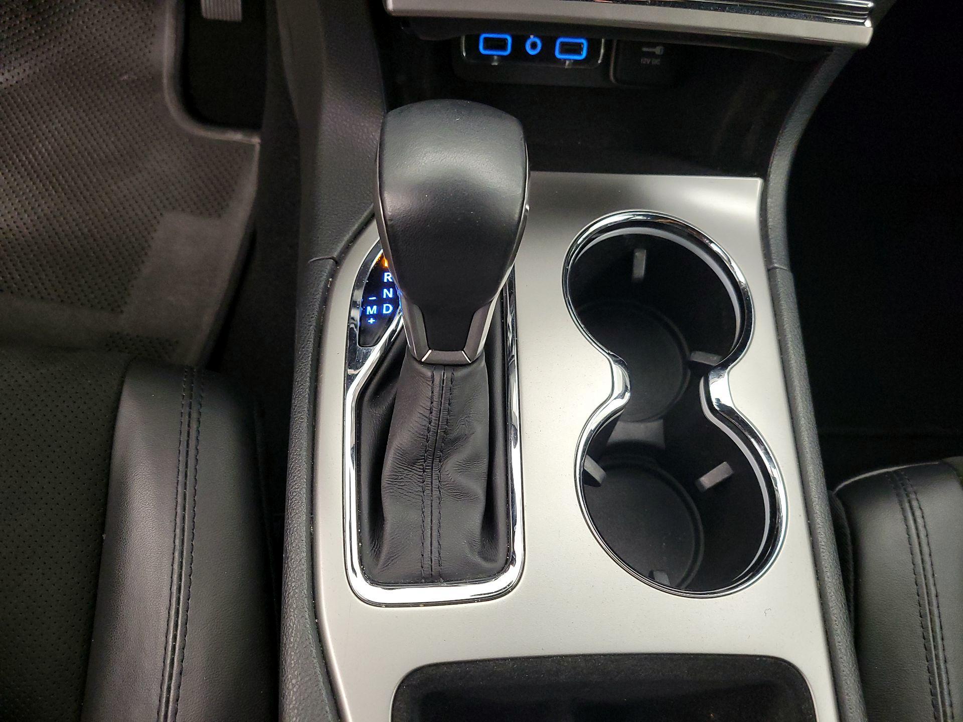 Thumbnail: 2019 Jeep Grand Cherokee - 18