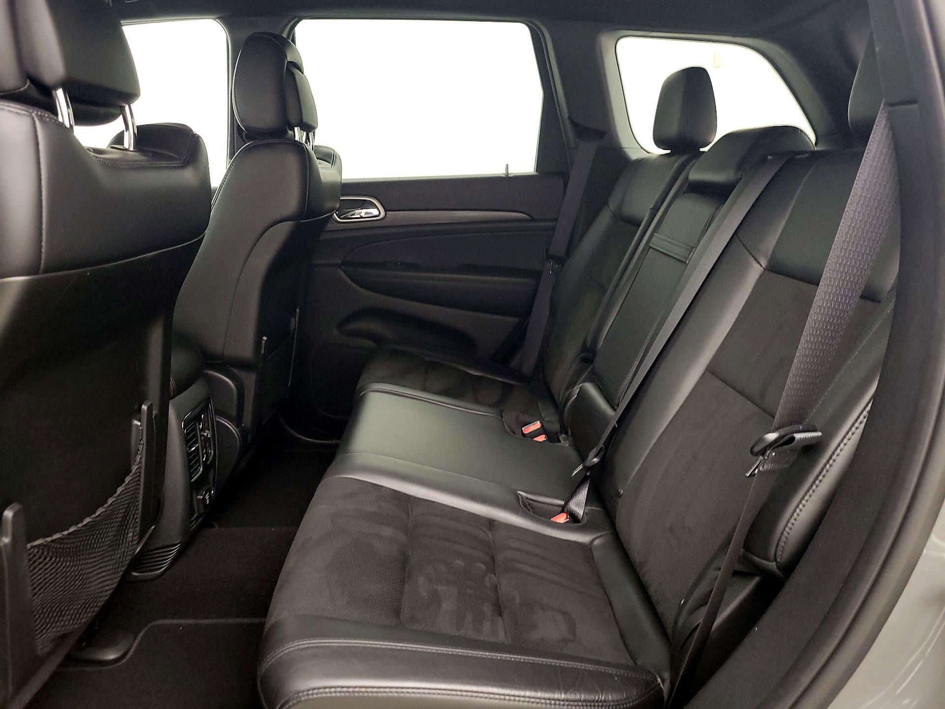 Thumbnail: 2019 Jeep Grand Cherokee - 20
