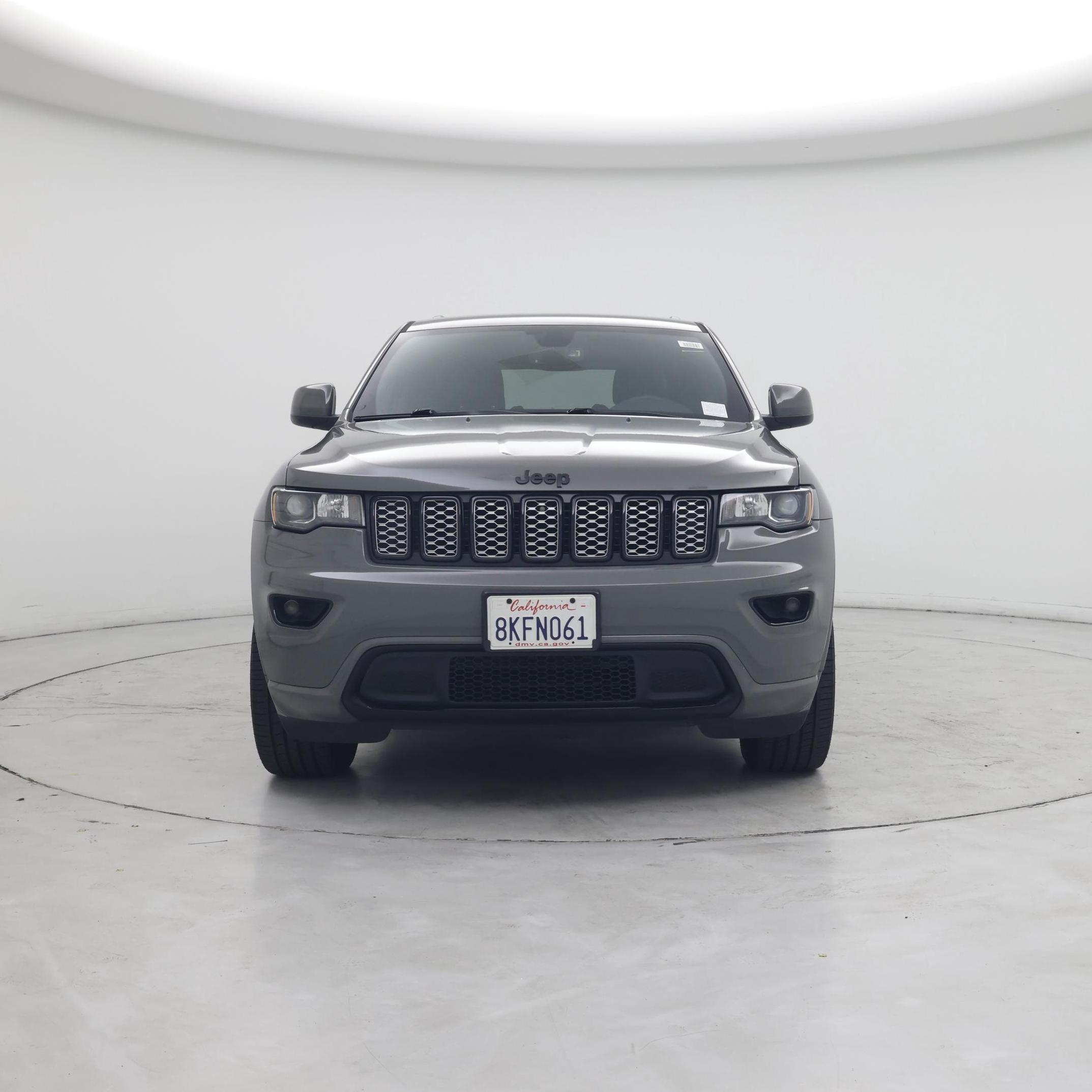 Thumbnail: 2019 Jeep Grand Cherokee - 5