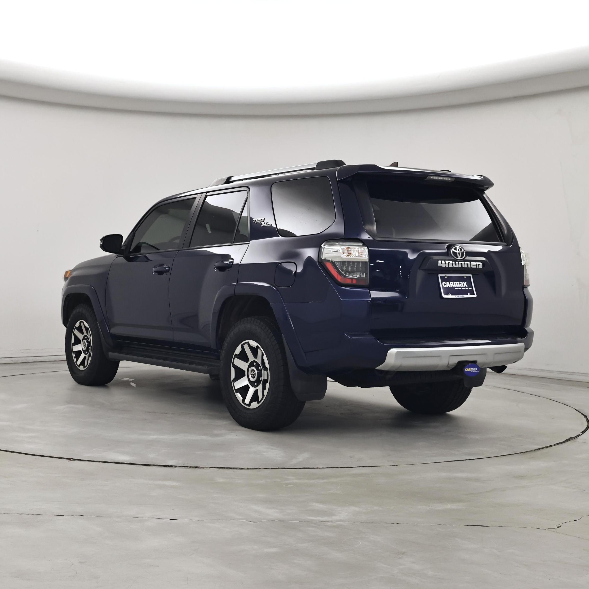 Thumbnail: 2018 Toyota 4Runner - 2