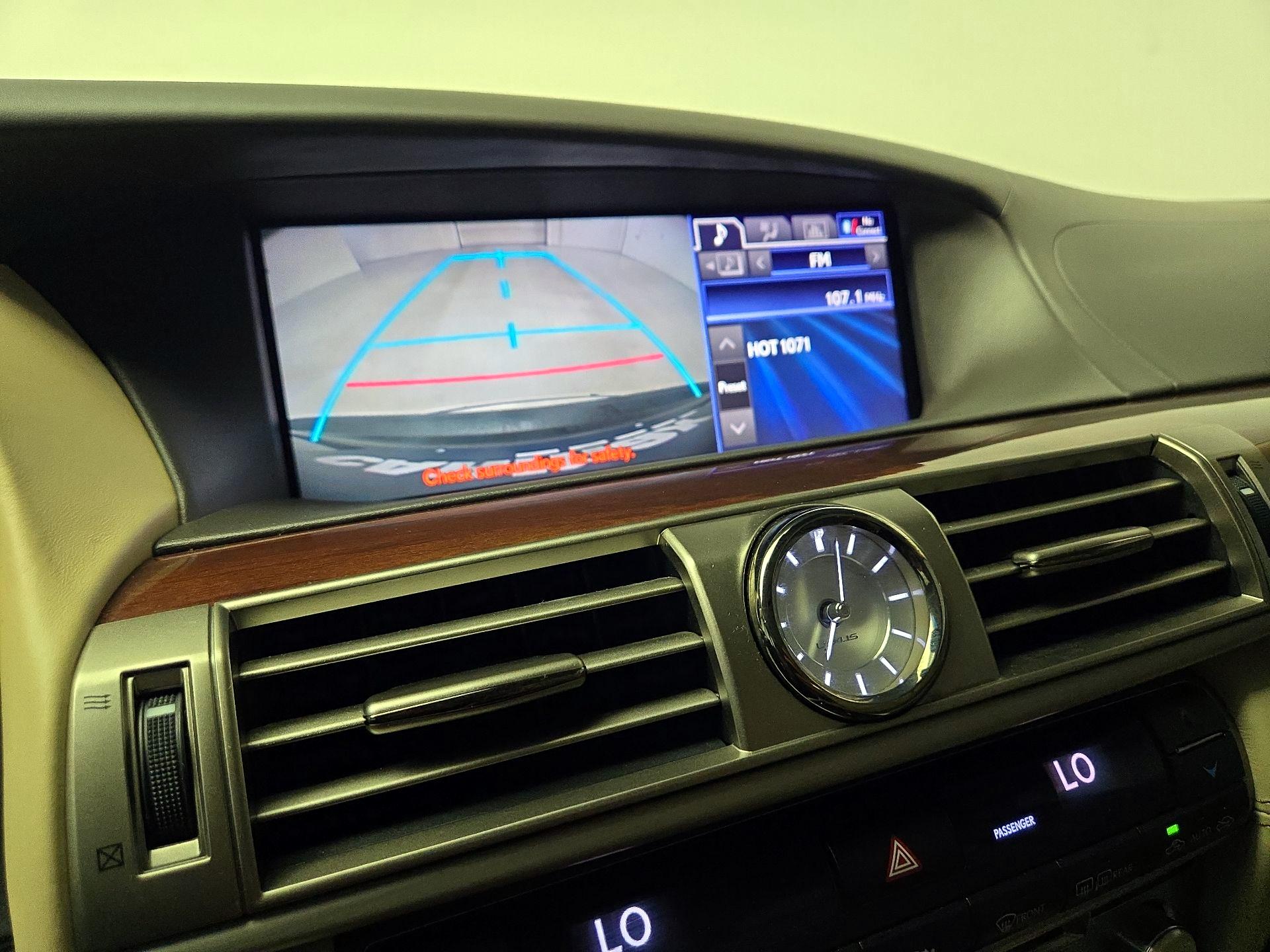 Thumbnail: 2014 Lexus LS - 15