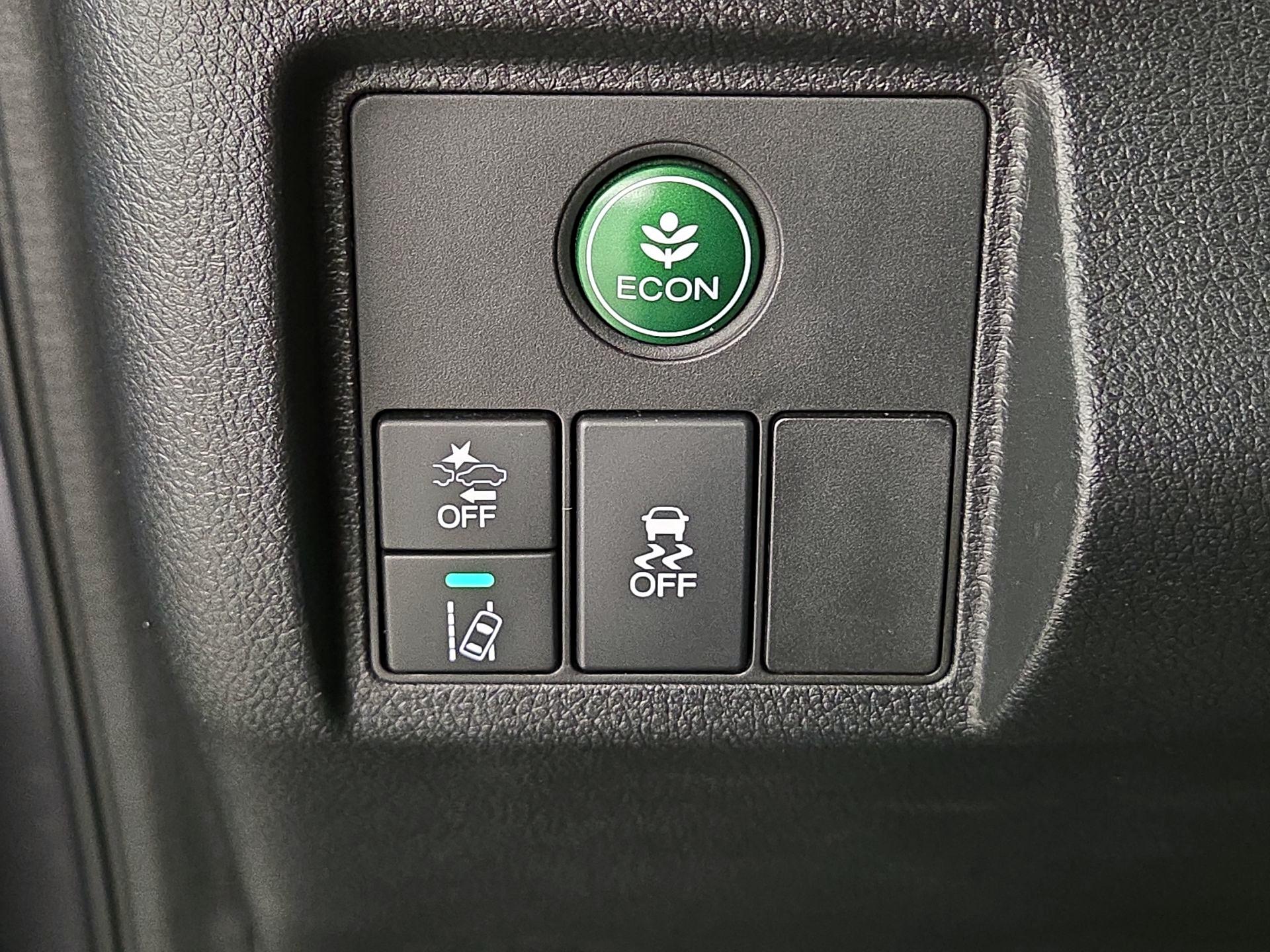 Thumbnail: 2019 Honda HR-V - 13