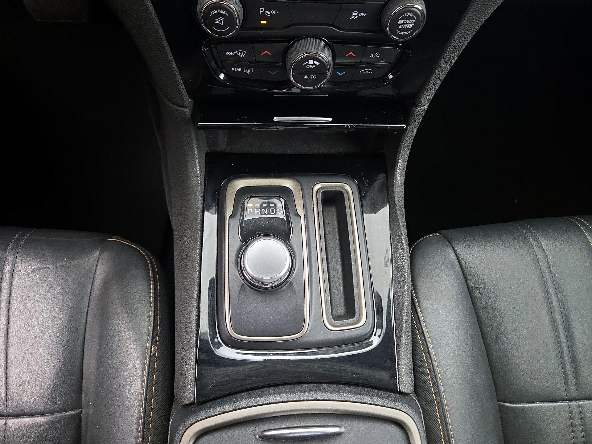Thumbnail: 2016 Chrysler 300 - 16
