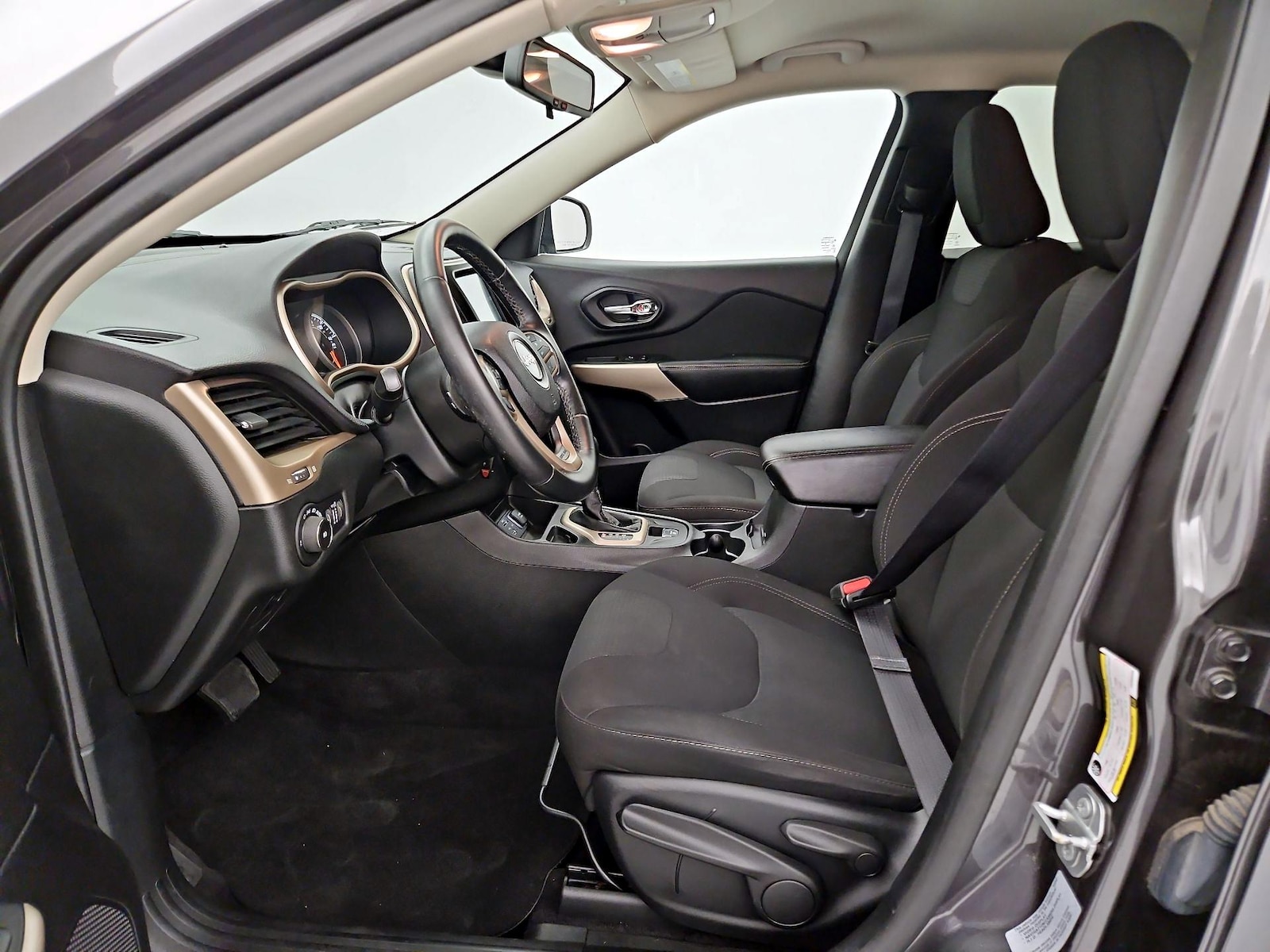 2017 Jeep Cherokee Latitude - Photo 12