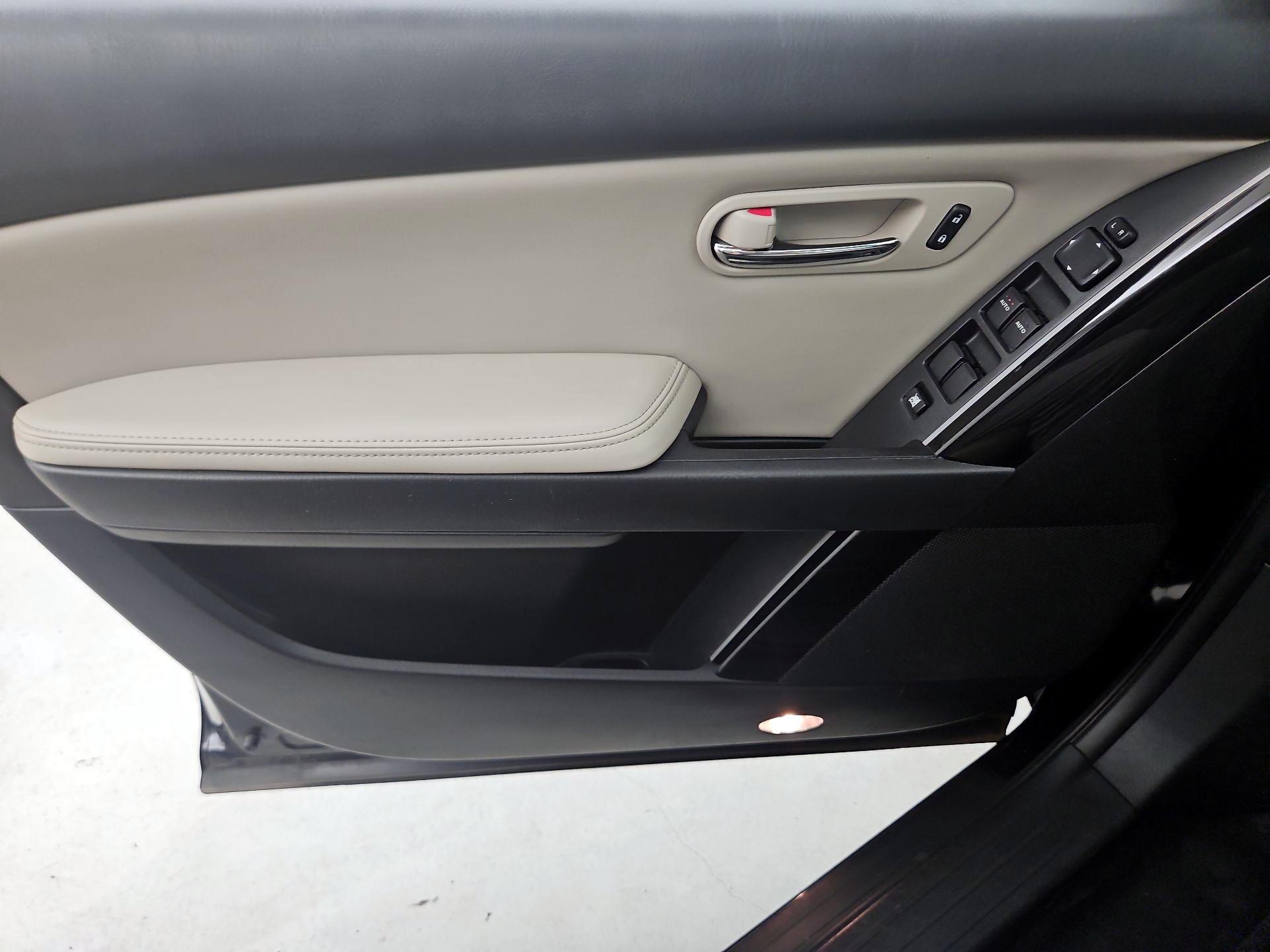 Thumbnail: 2015 Mazda CX-9 - 12