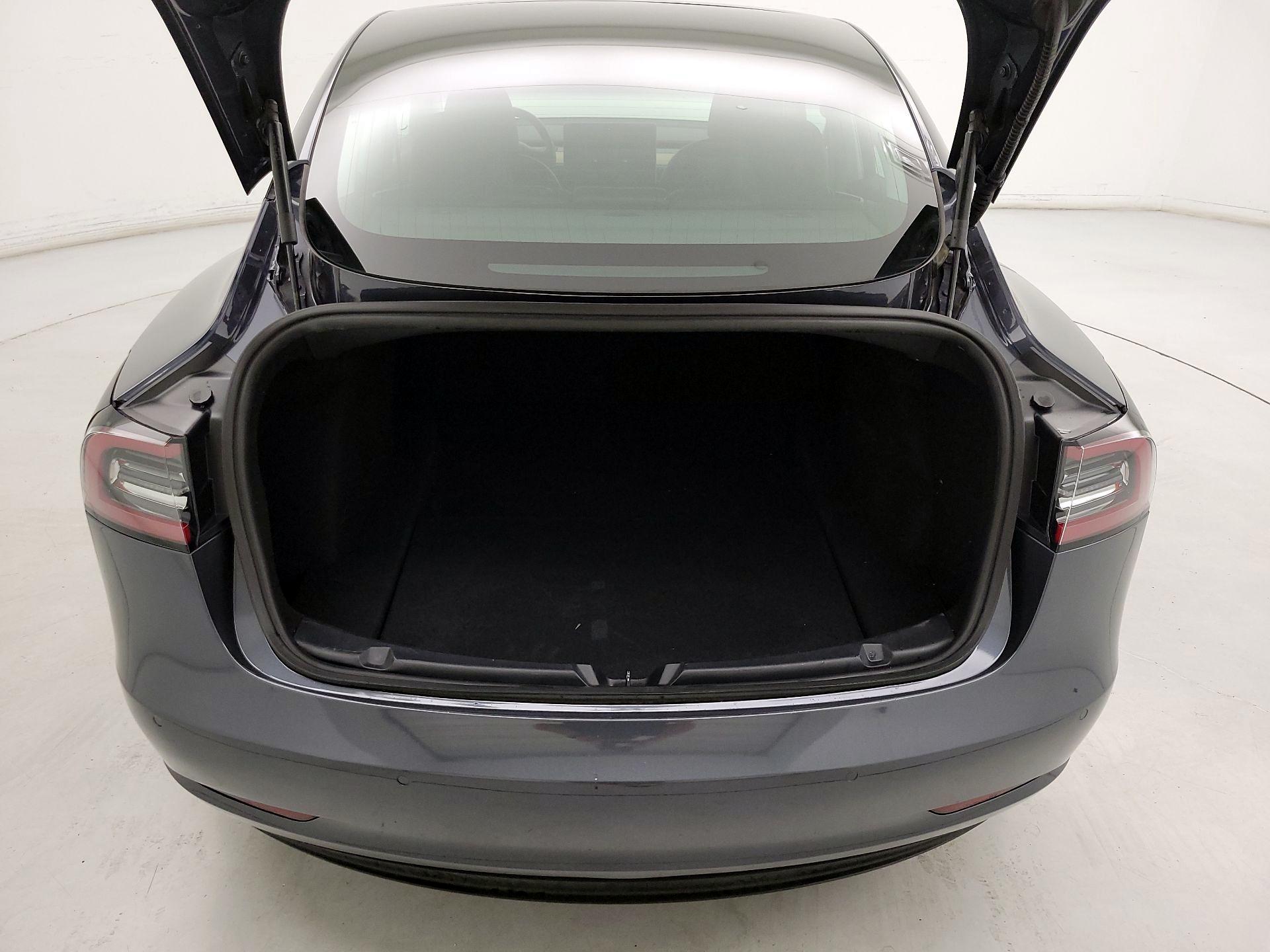 Thumbnail: 2019 Tesla Model 3 - 19