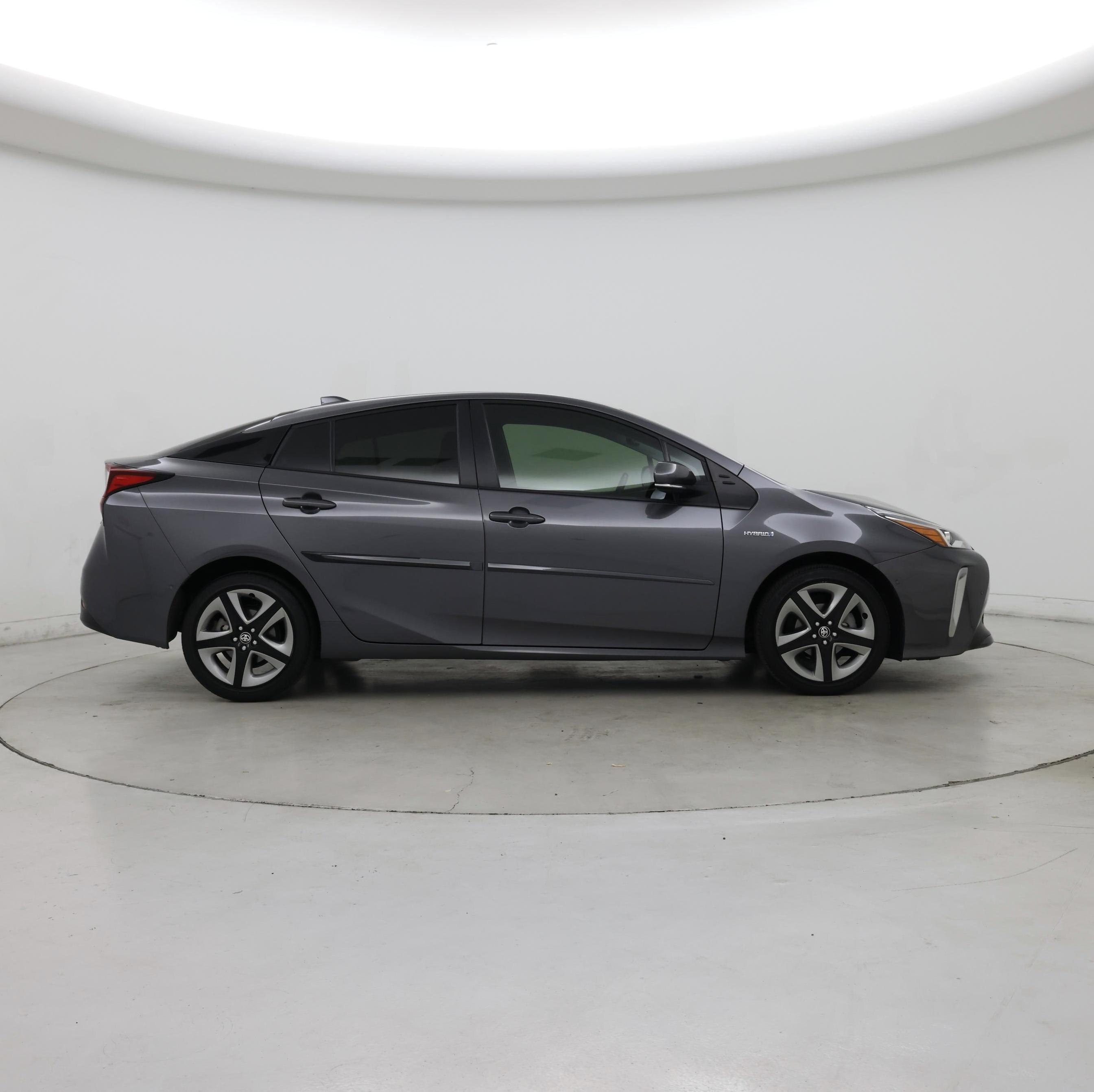 Thumbnail: 2022 Toyota Prius - 7