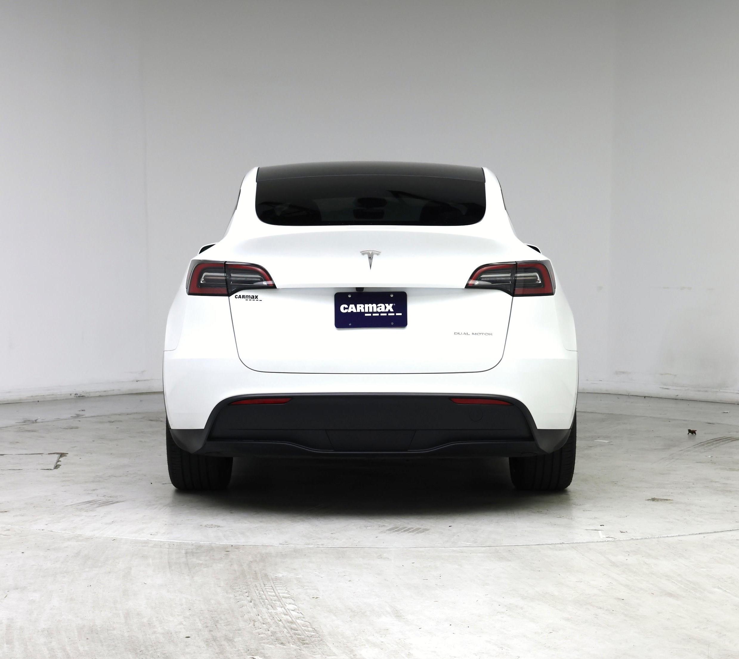 Thumbnail: 2024 Tesla Model Y - 6