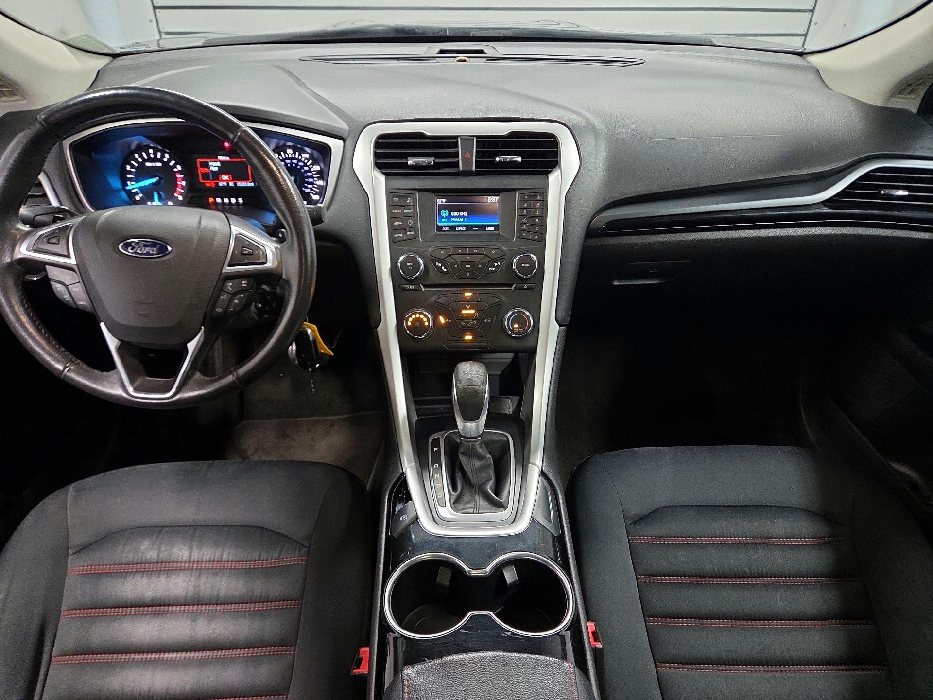 Thumbnail: 2015 Ford Fusion - 9