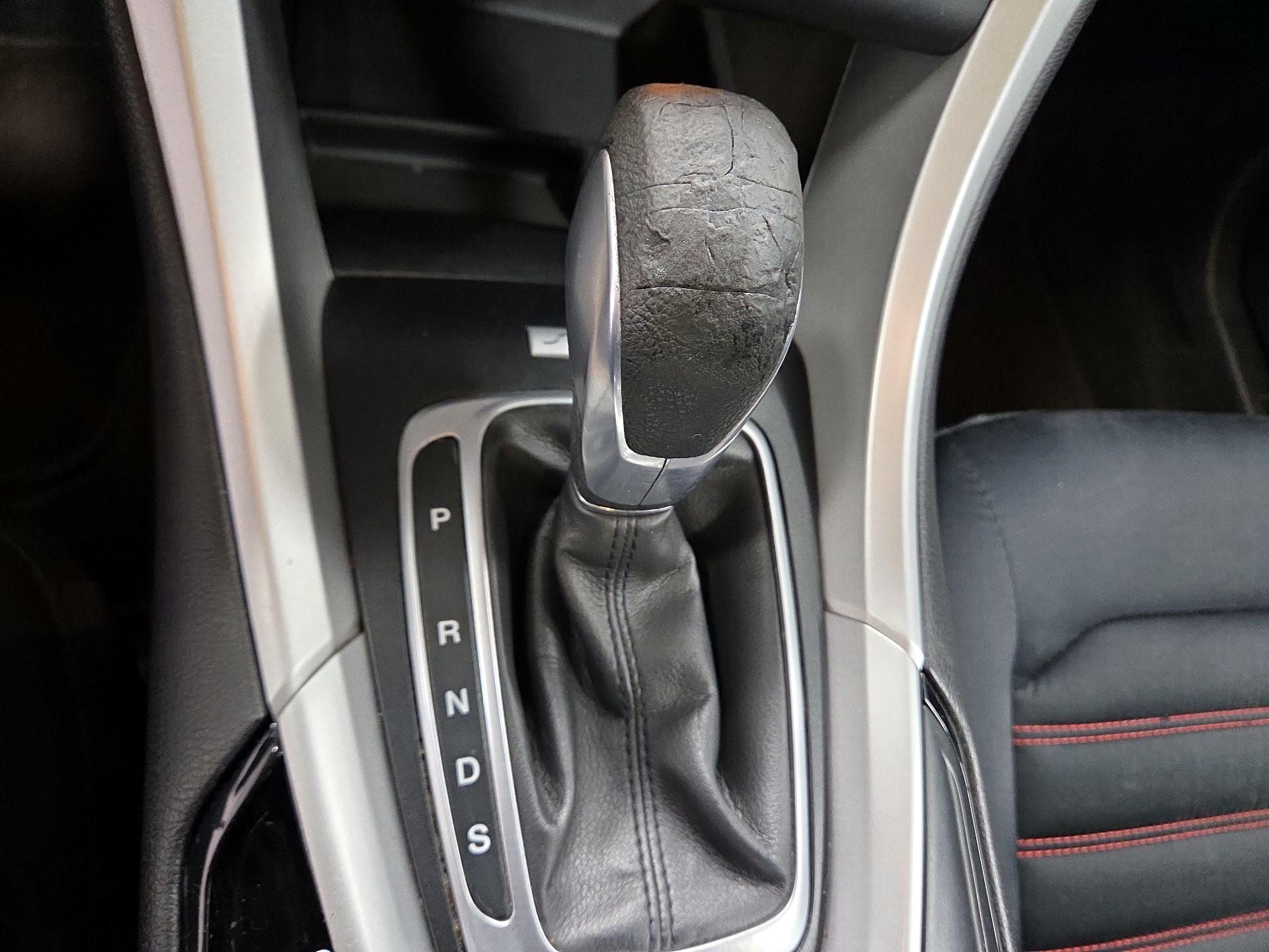 Thumbnail: 2015 Ford Fusion - 17
