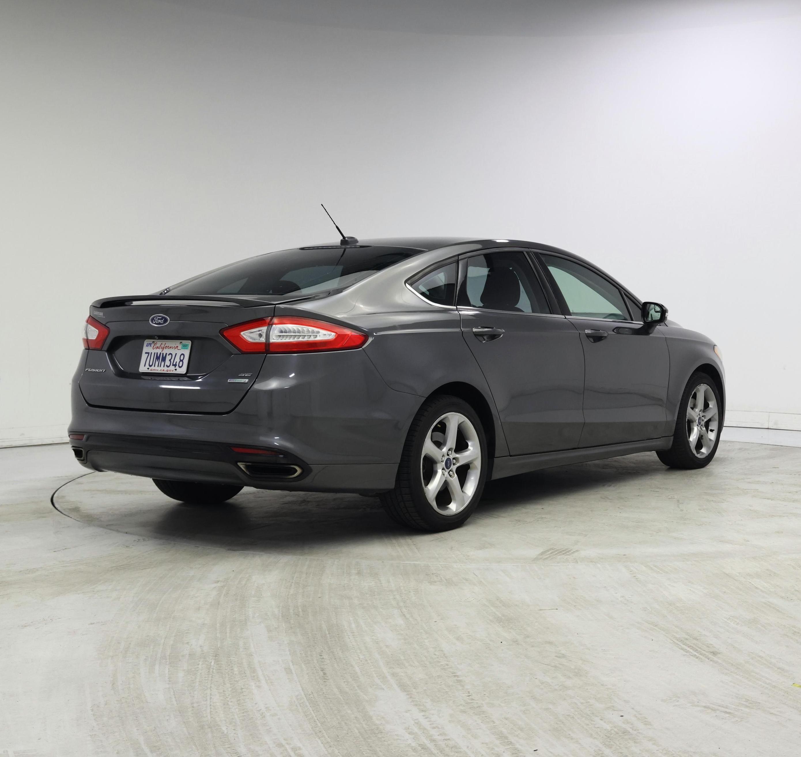 Thumbnail: 2015 Ford Fusion - 8