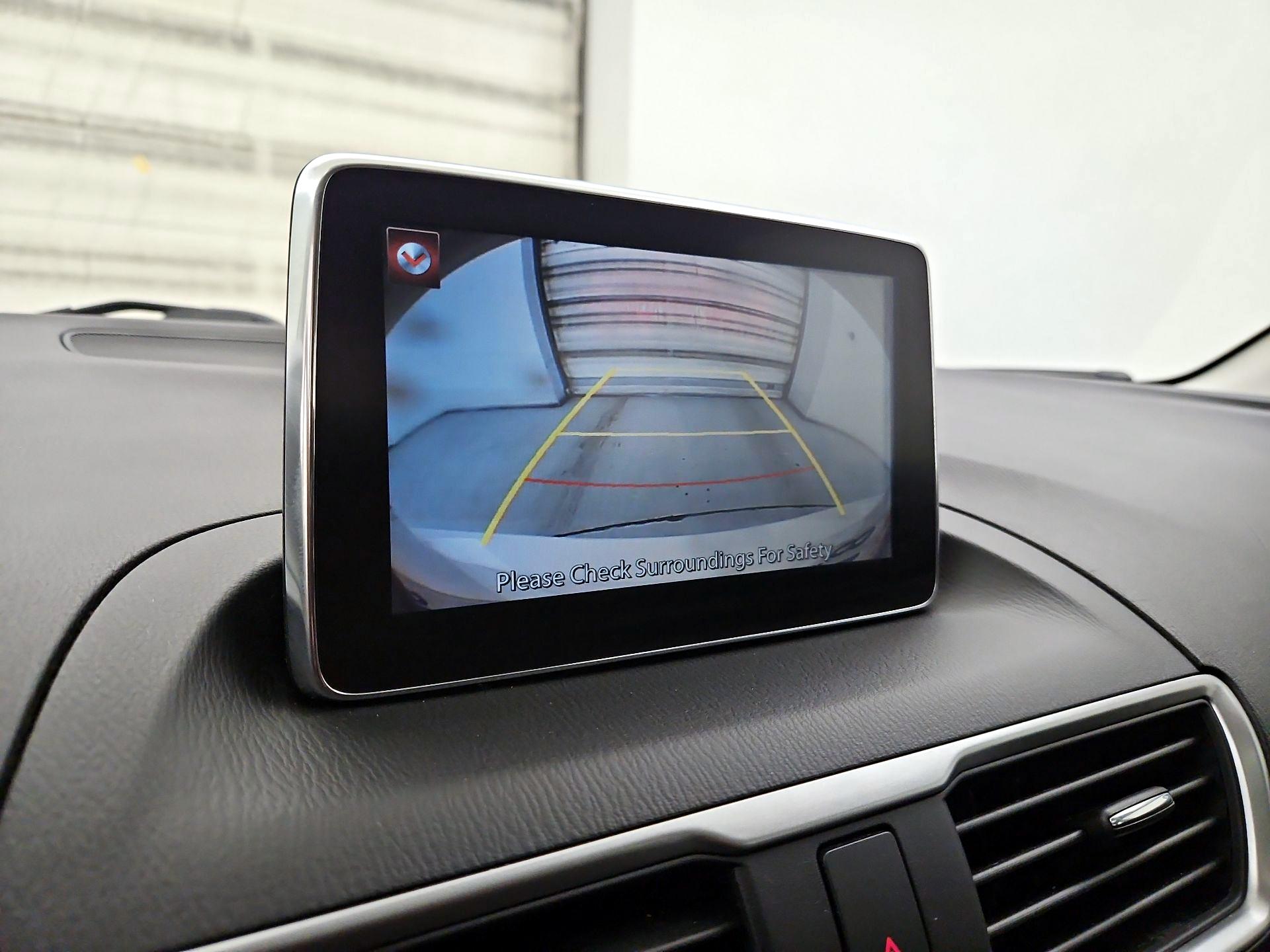 Thumbnail: 2015 Mazda Mazda3 - 14