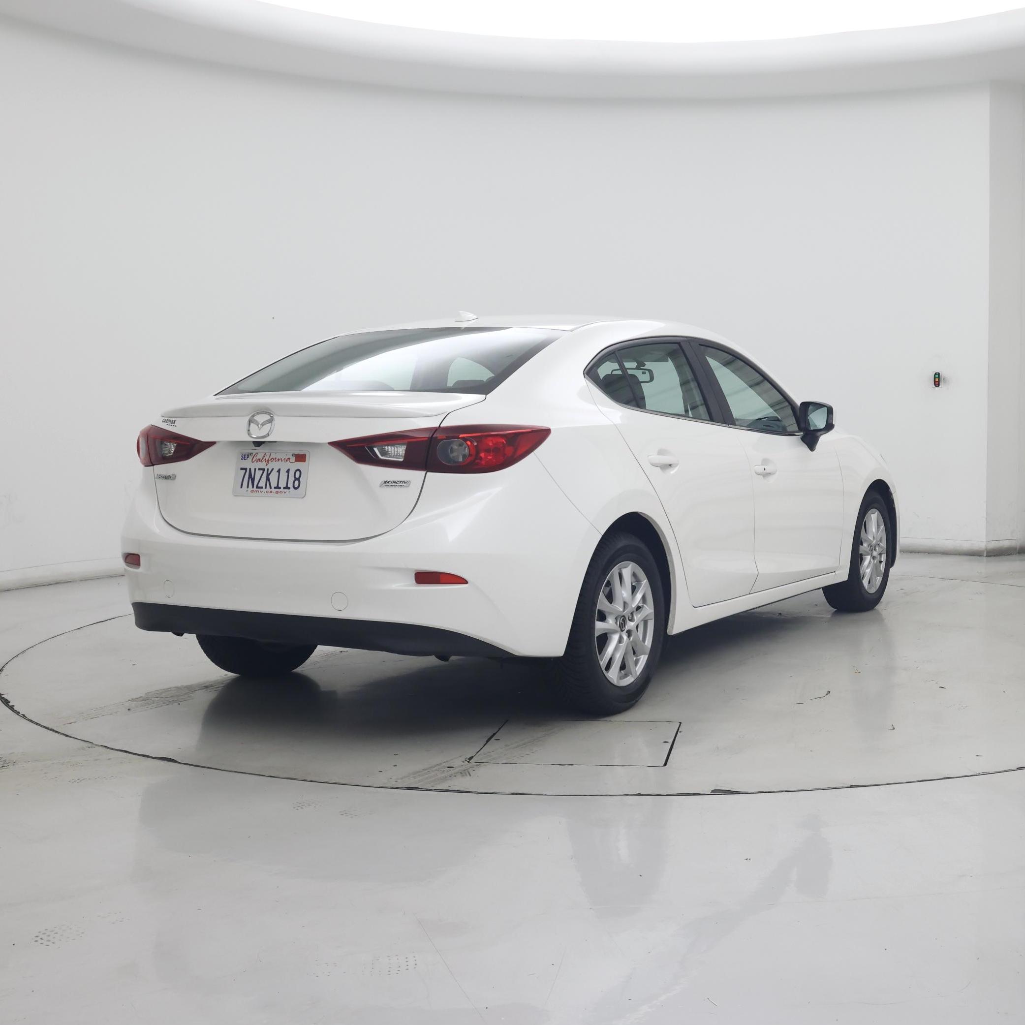 Thumbnail: 2015 Mazda Mazda3 - 8