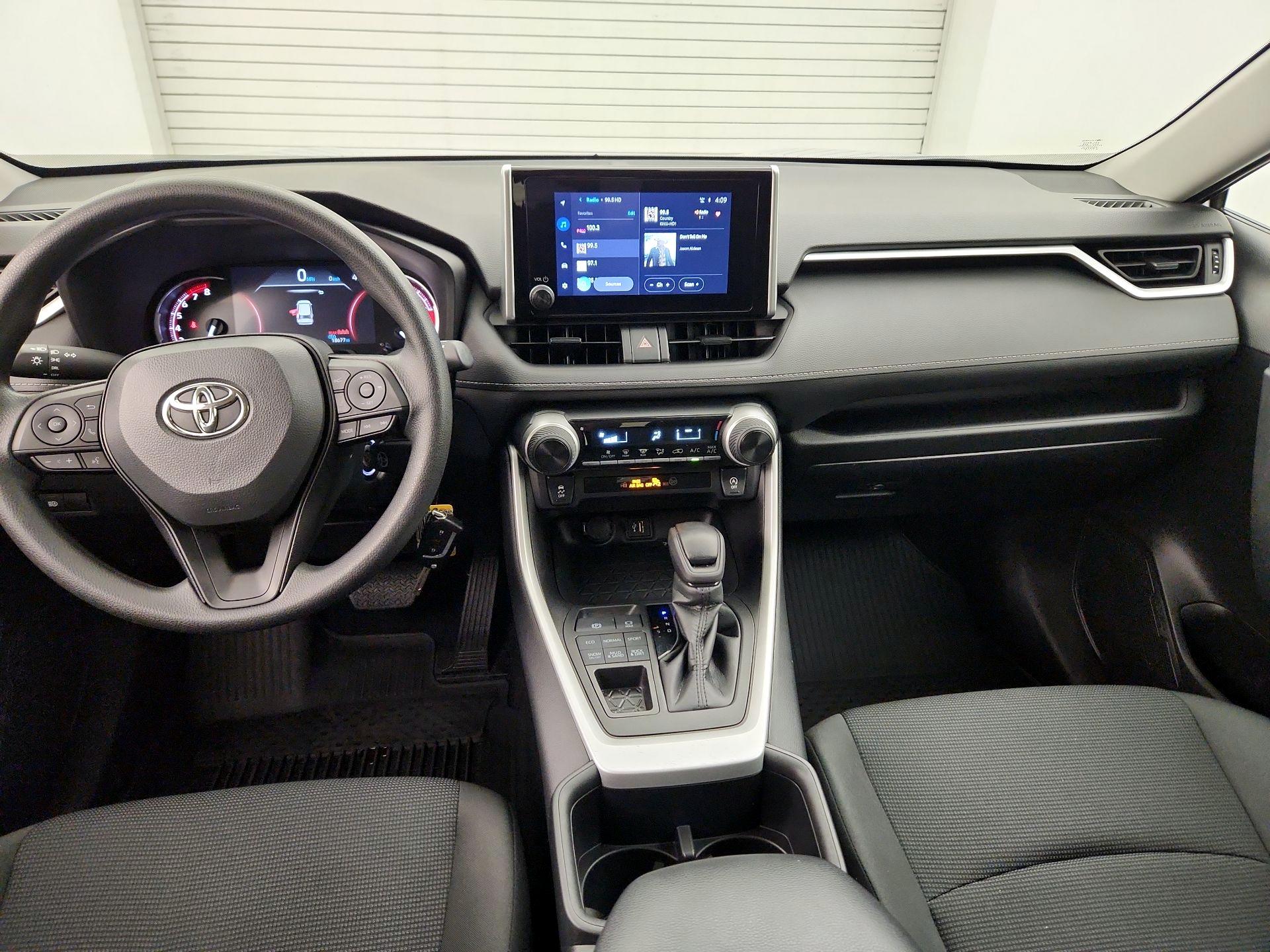 Thumbnail: 2023 Toyota RAV4 - 9