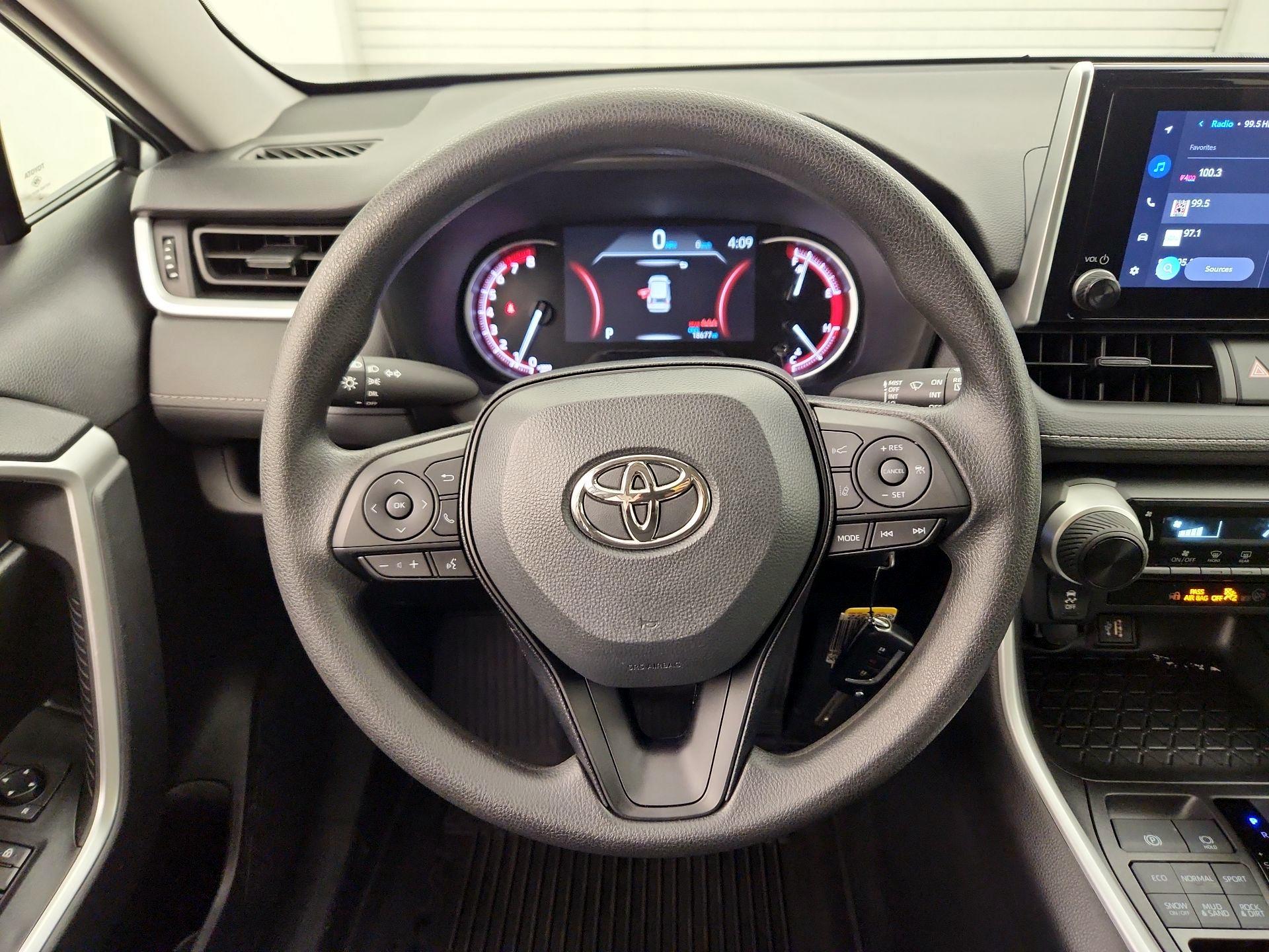 Thumbnail: 2023 Toyota RAV4 - 10