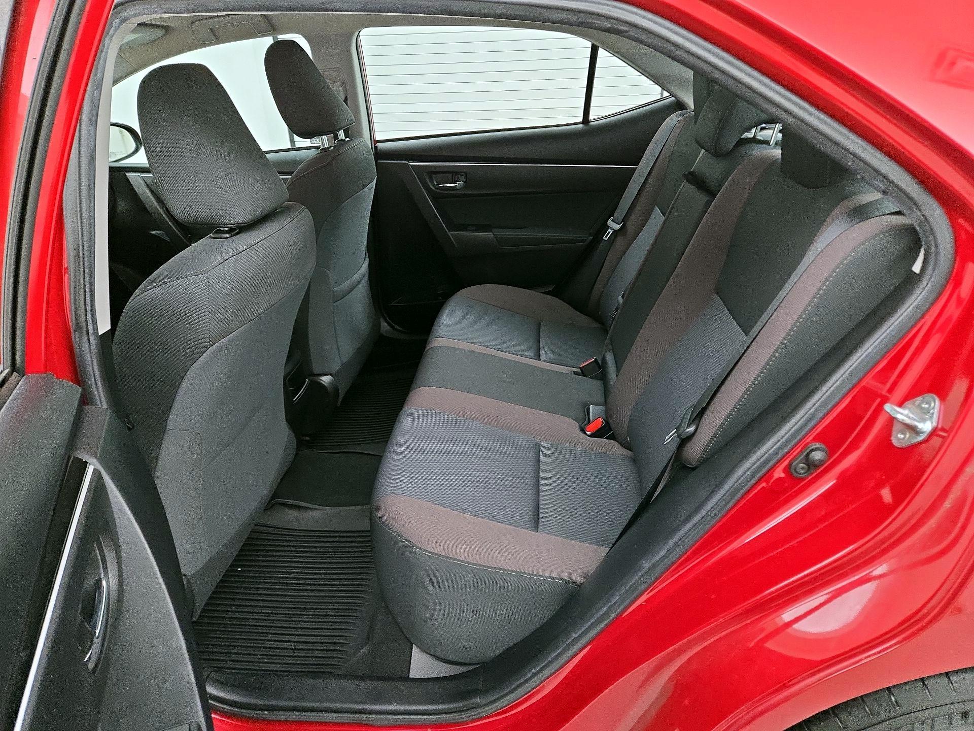 Thumbnail: 2018 Toyota Corolla - 19