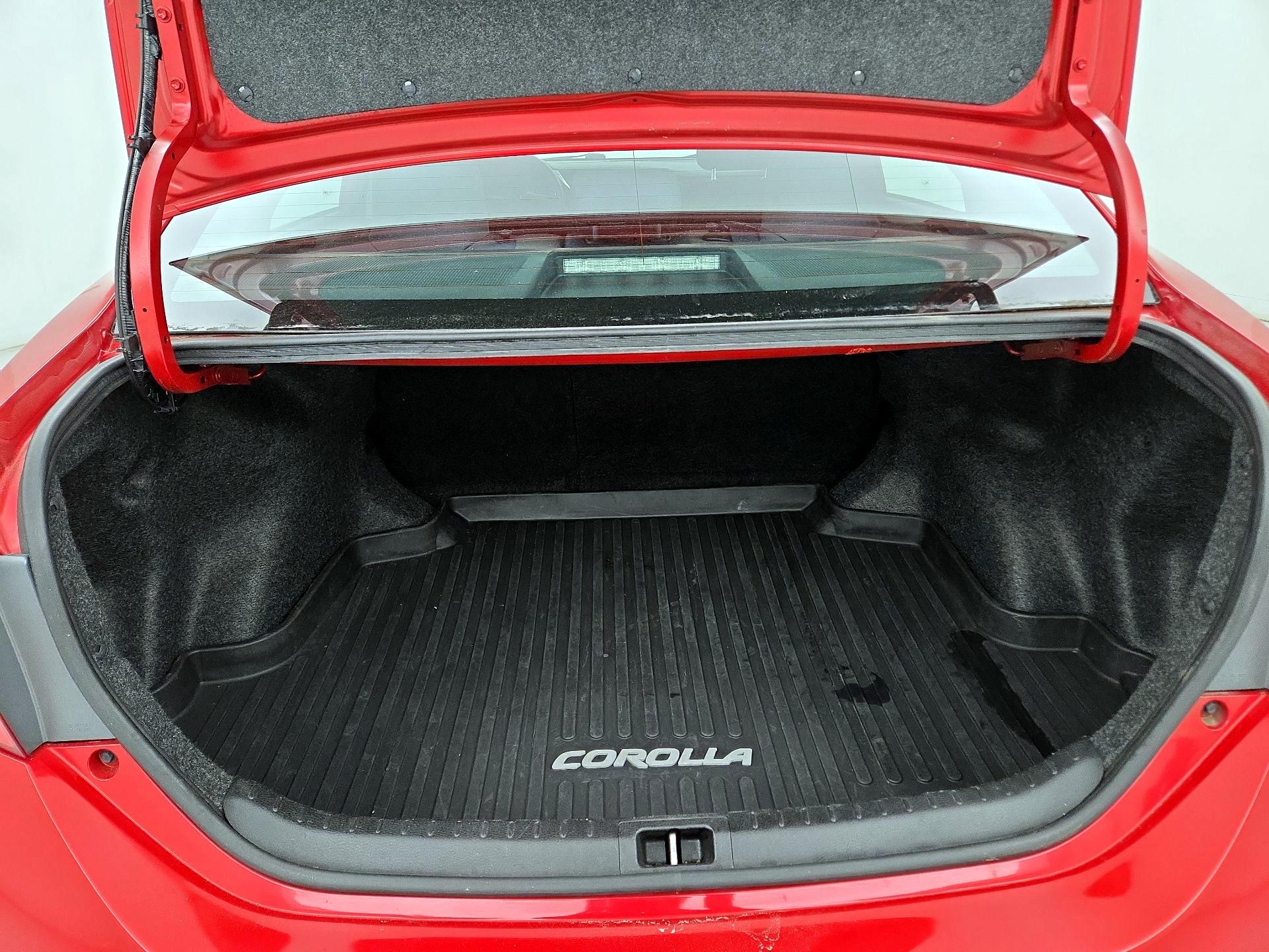 Thumbnail: 2018 Toyota Corolla - 20