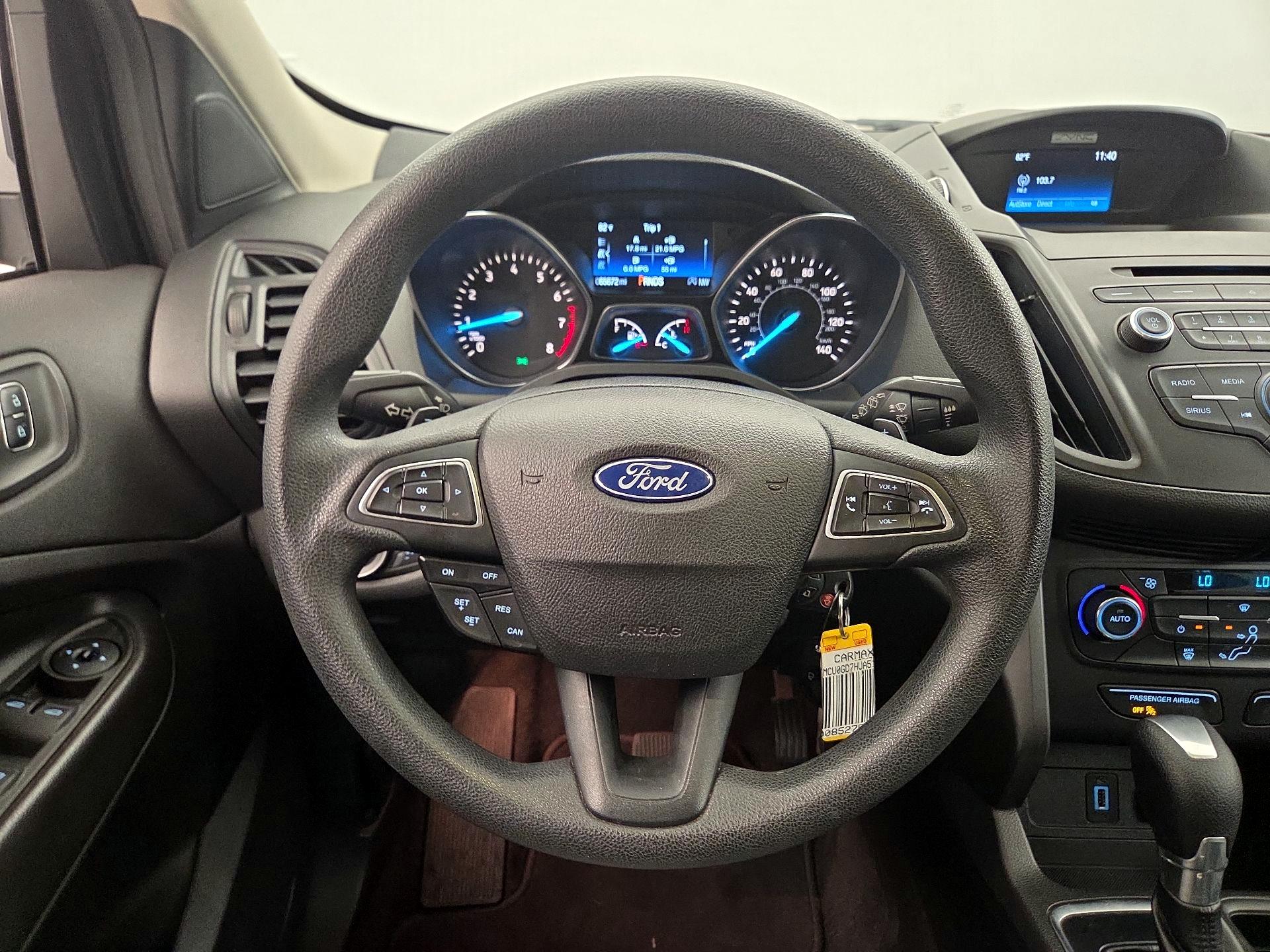Thumbnail: 2017 Ford Escape - 10