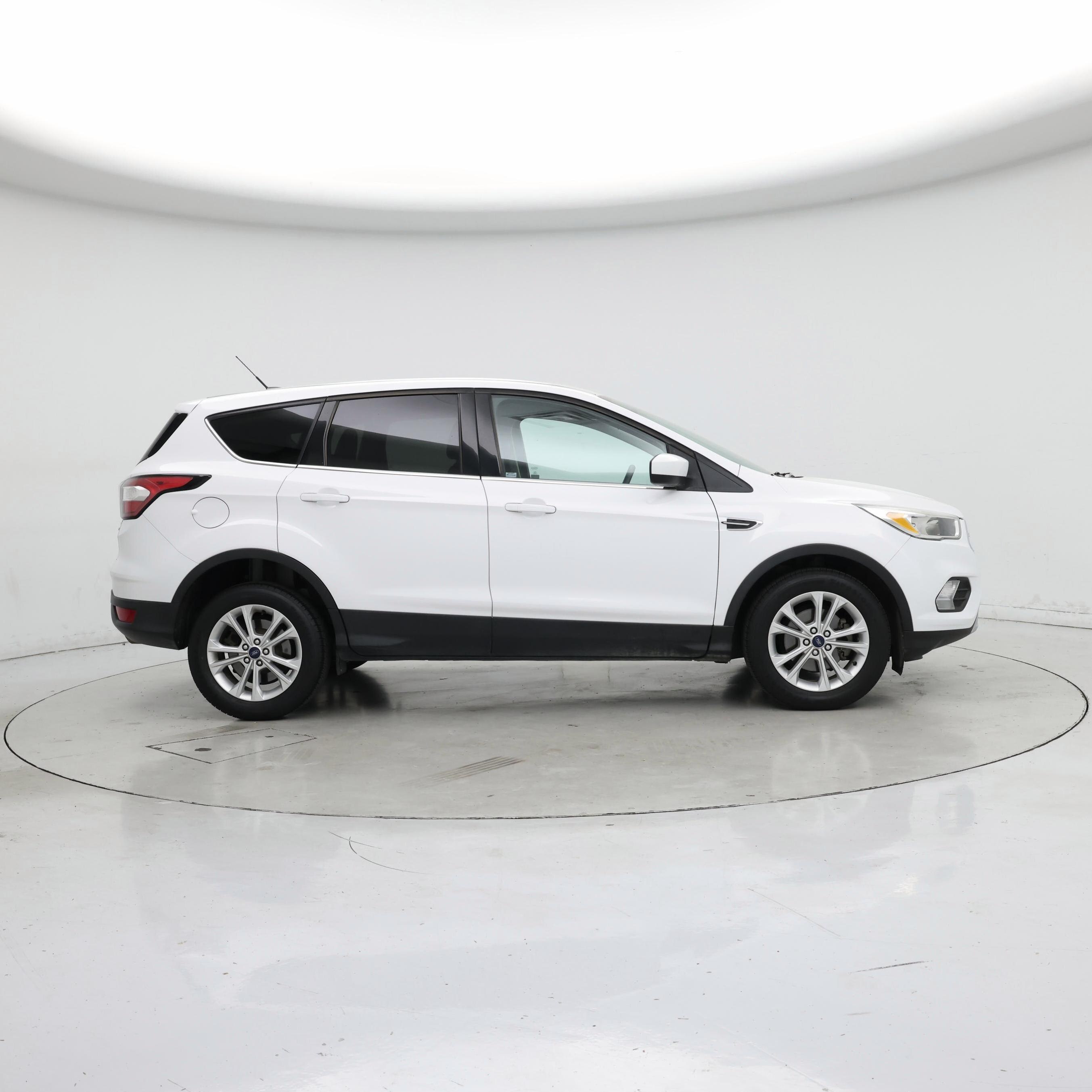 Thumbnail: 2017 Ford Escape - 7