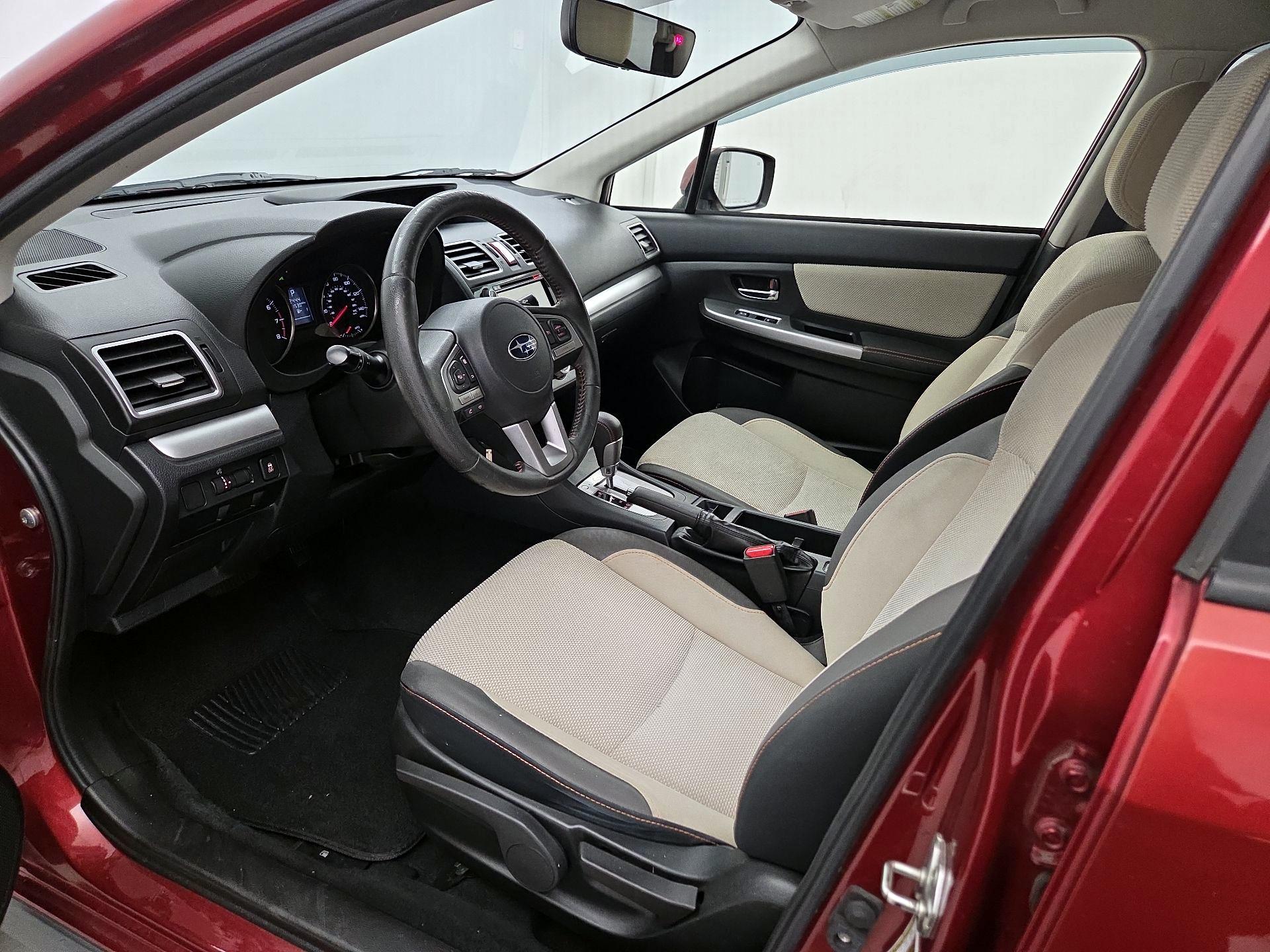 Thumbnail: 2017 Subaru Crosstrek - 11