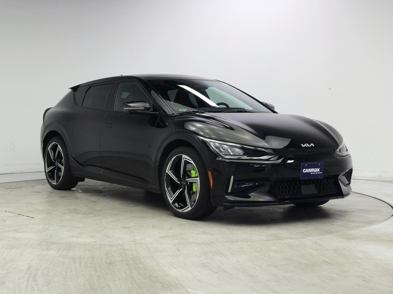 2023 Kia EV6 GT - Photo 2