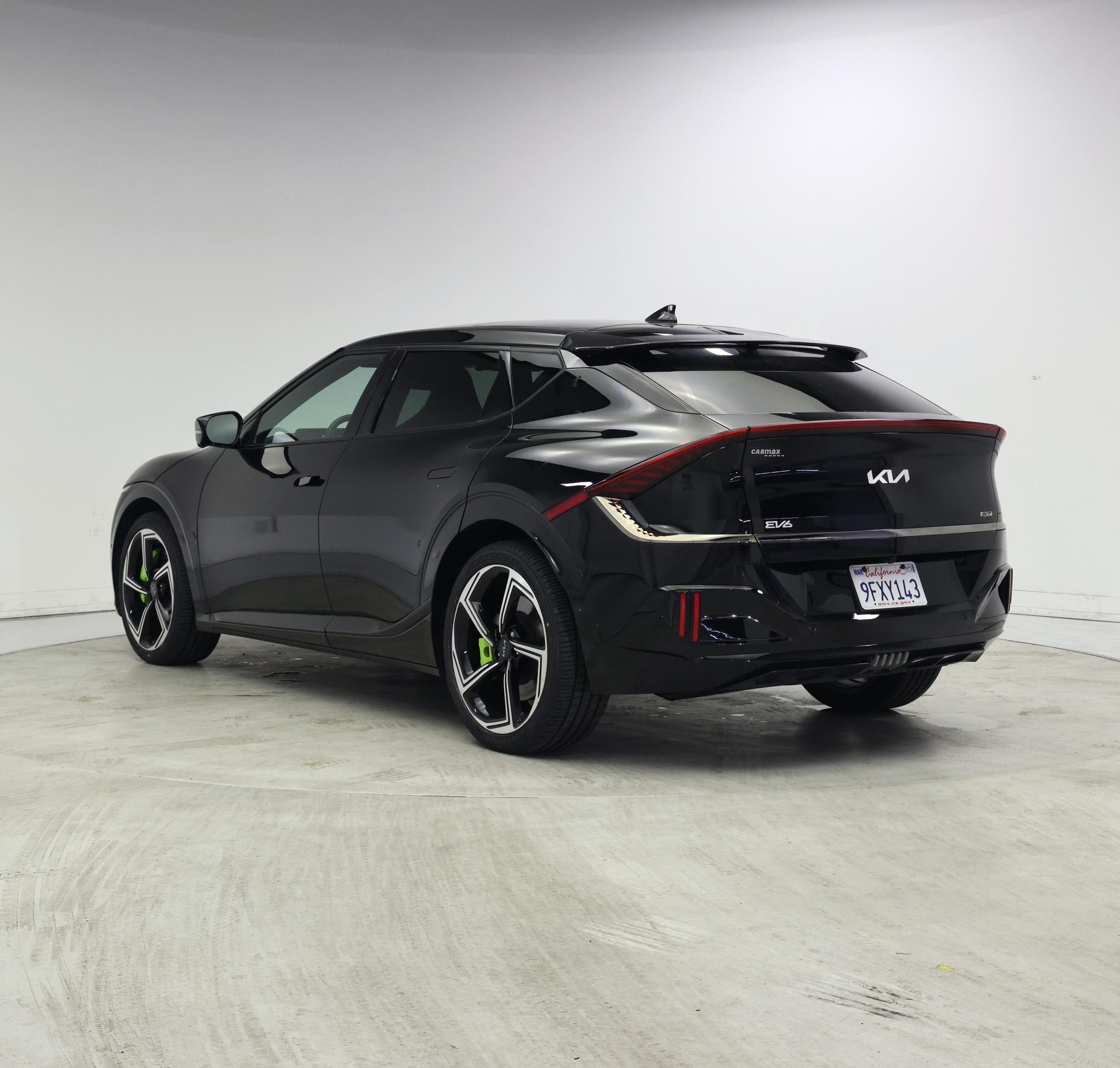 Thumbnail: 2023 Kia EV6 - 2