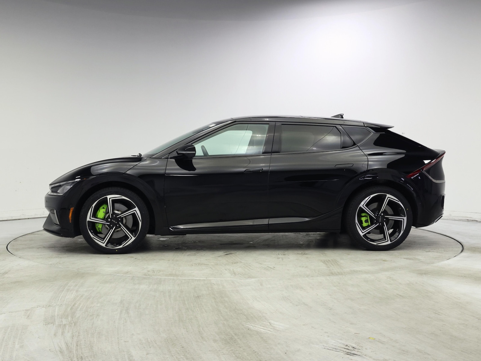 2023 Kia EV6 GT - Photo 4