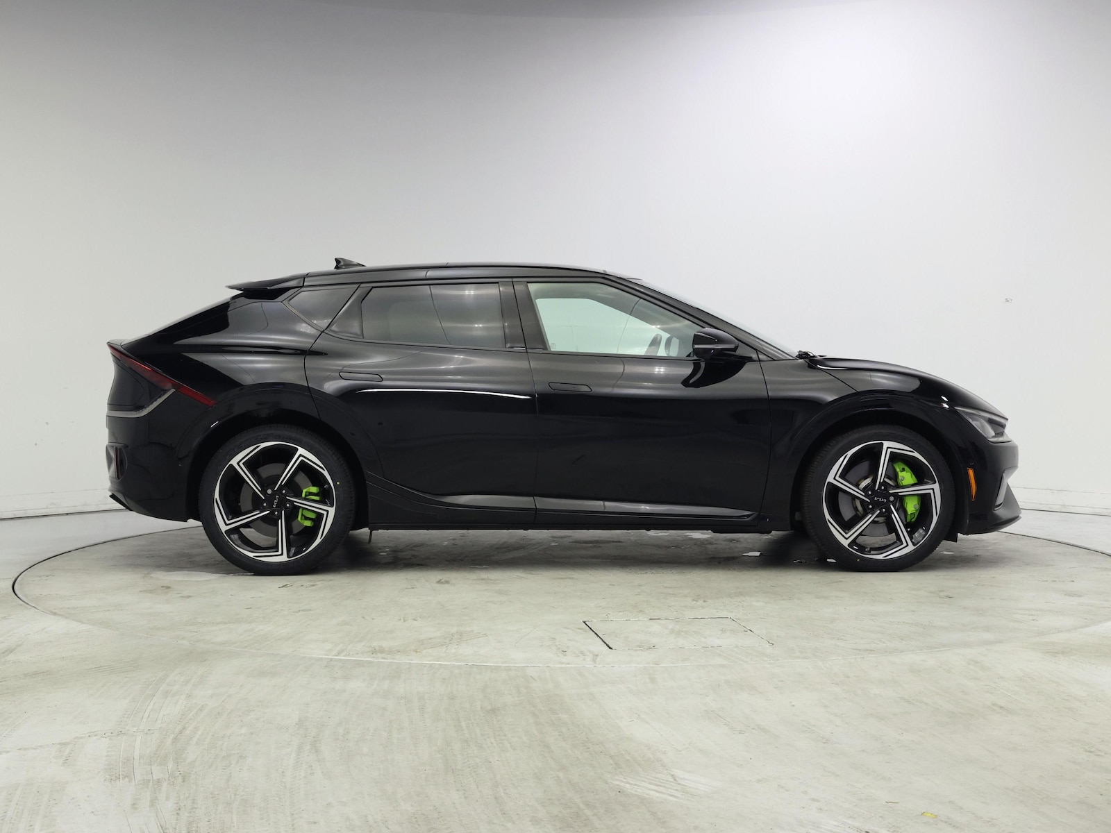 2023 Kia EV6 GT - Photo 8