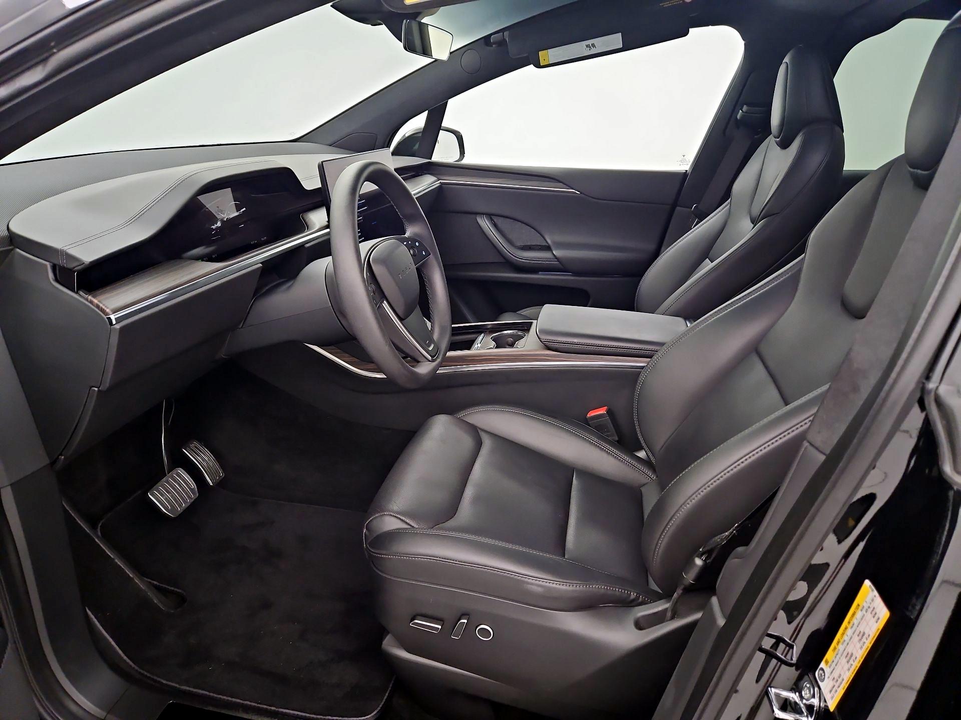 Thumbnail: 2023 Tesla Model X - 11