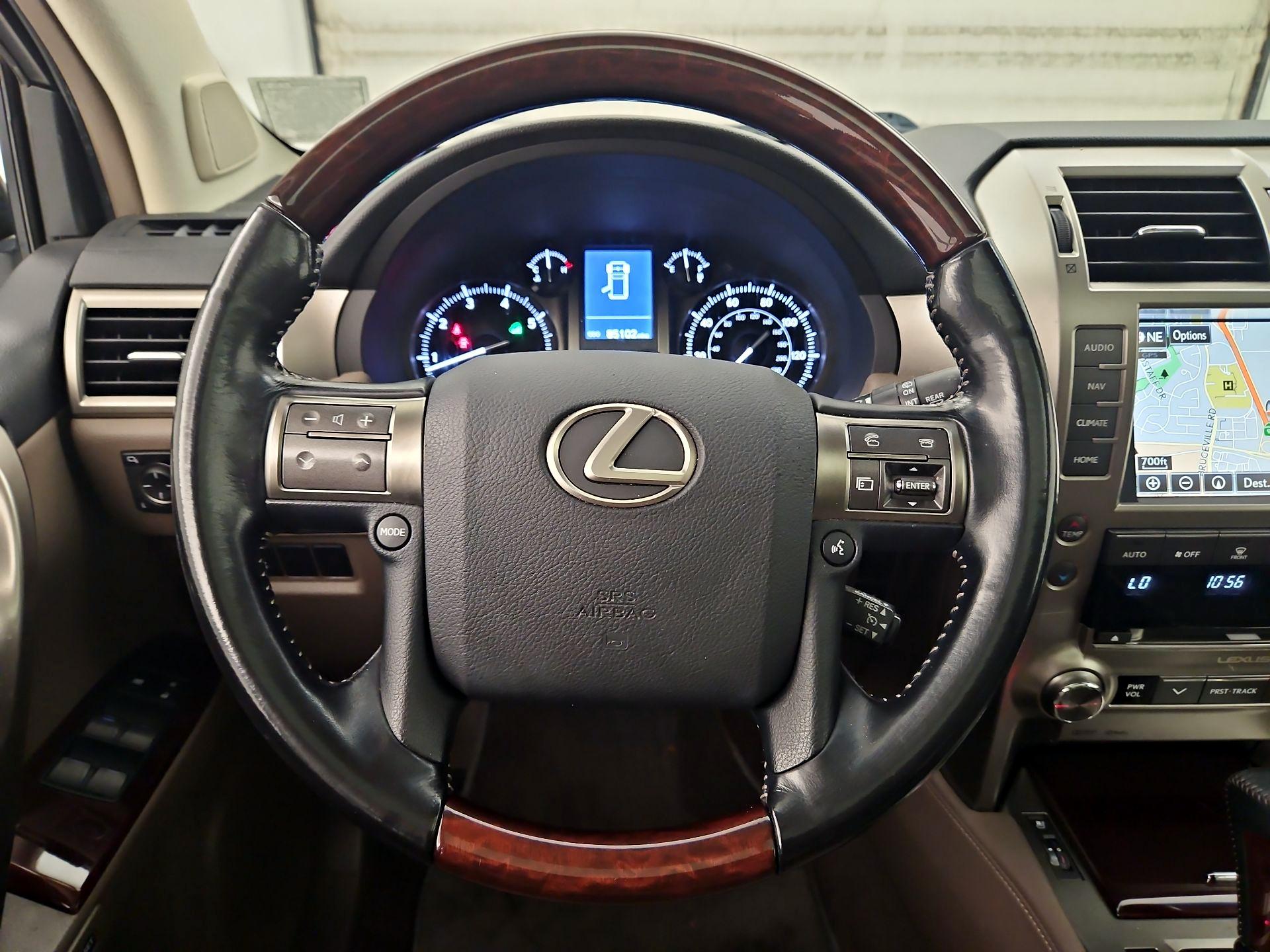 Thumbnail: 2018 Lexus GX - 10