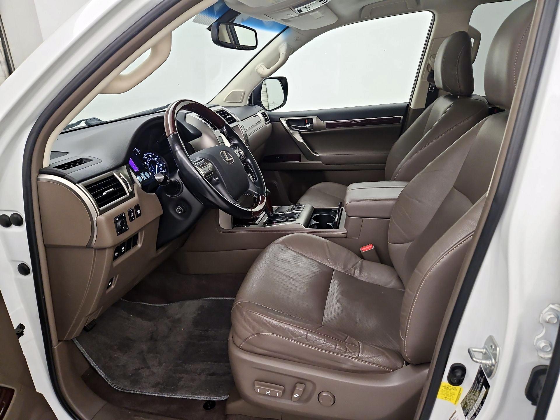 Thumbnail: 2018 Lexus GX - 11