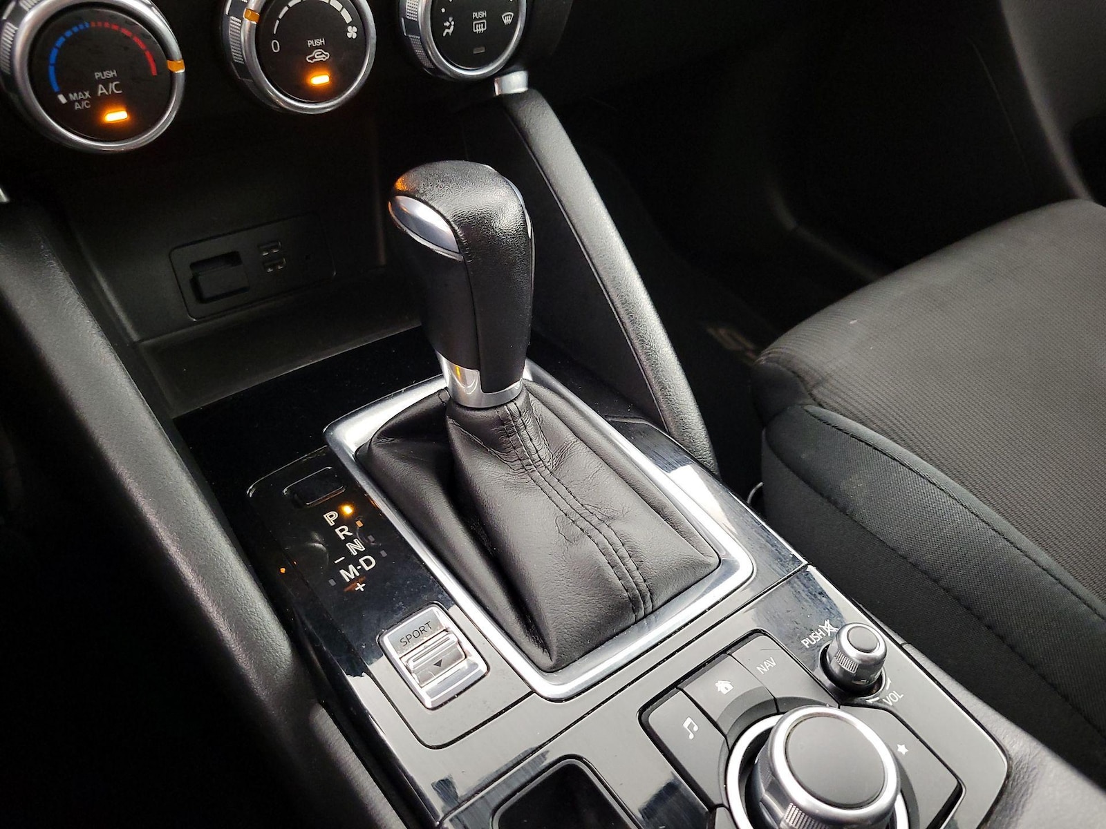 2016 Mazda CX-5 Sport - Photo 17