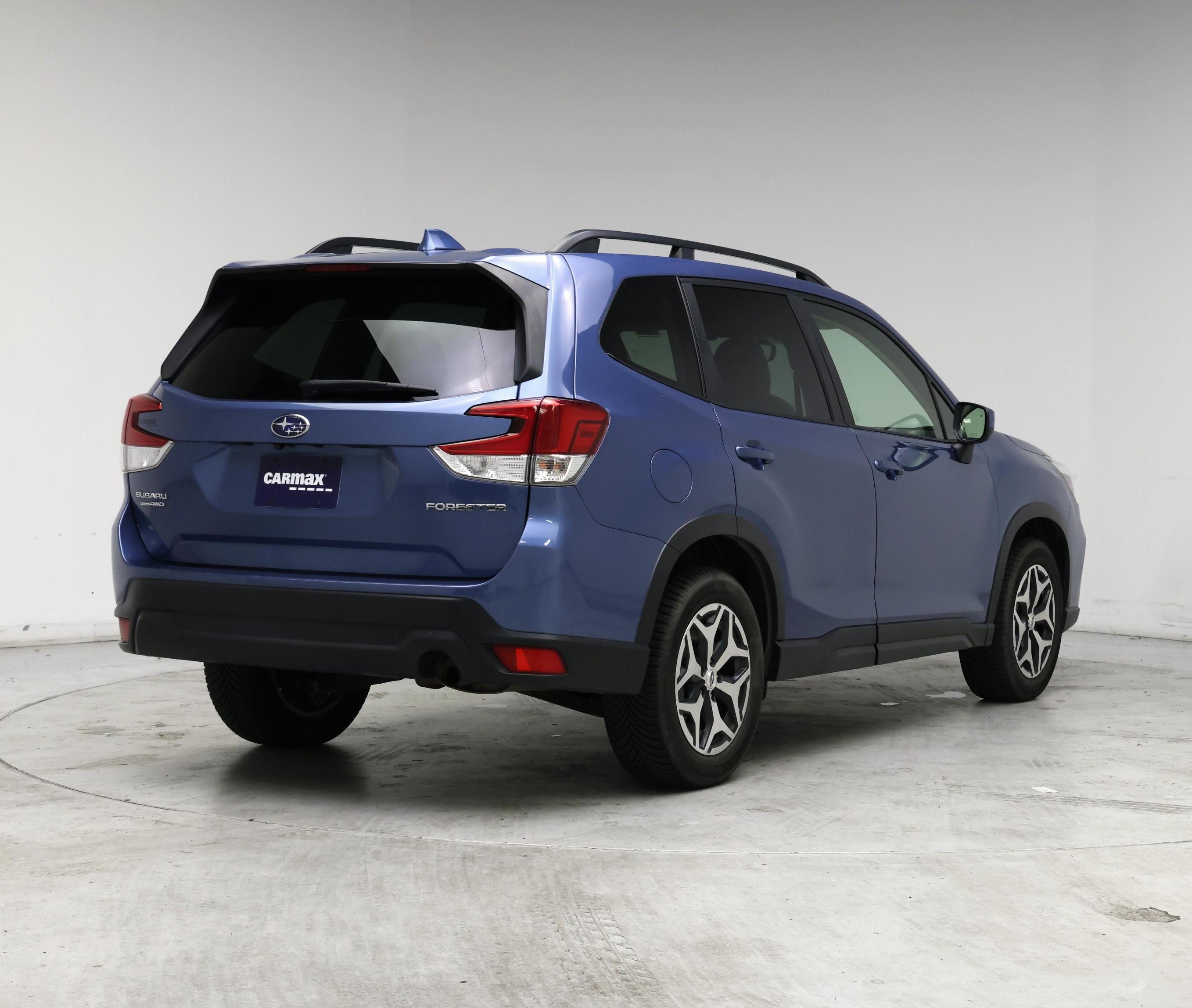 Thumbnail: 2020 Subaru Forester - 8